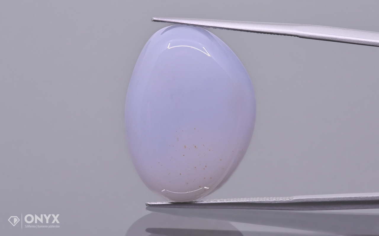 Chalcedon modrá konvexní nepravidelná destička 23x17 mm