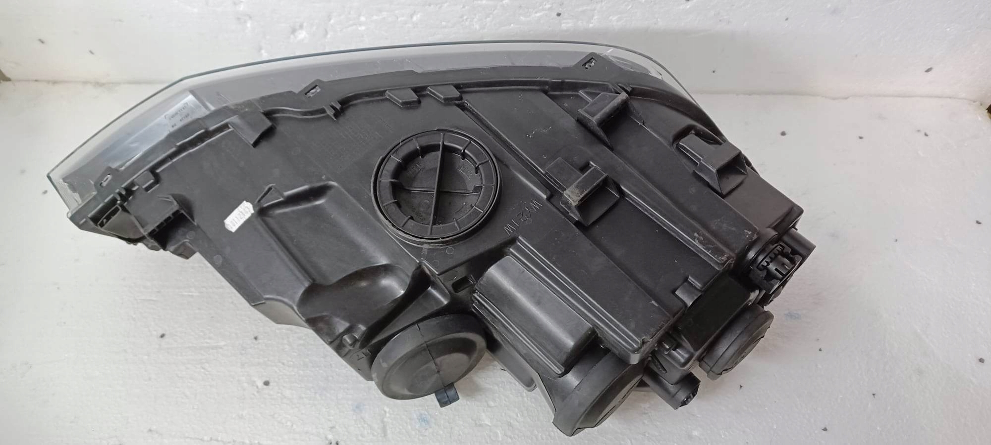 LAMPA LEWA VW POLO VI 2G1941005 Typ samochodu Samochody osobowe