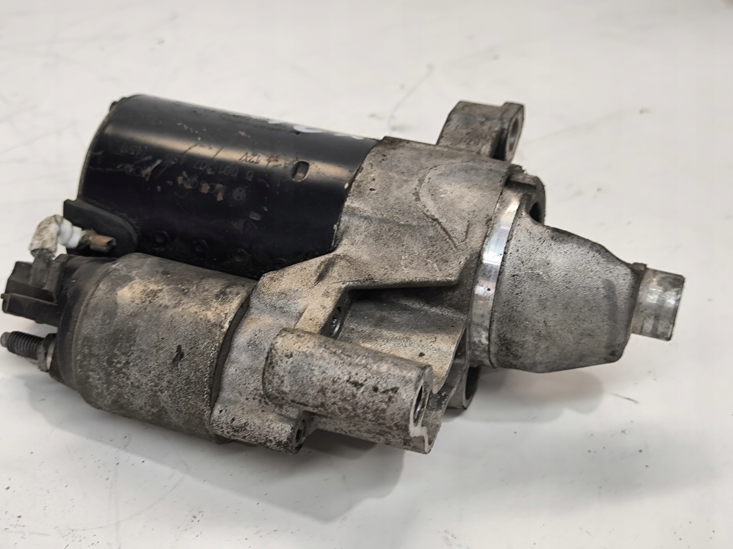 starter VW AUDI A4 B8 A5 Q5 TFSI TSI 06D911021B *21 BOSCH original !!!