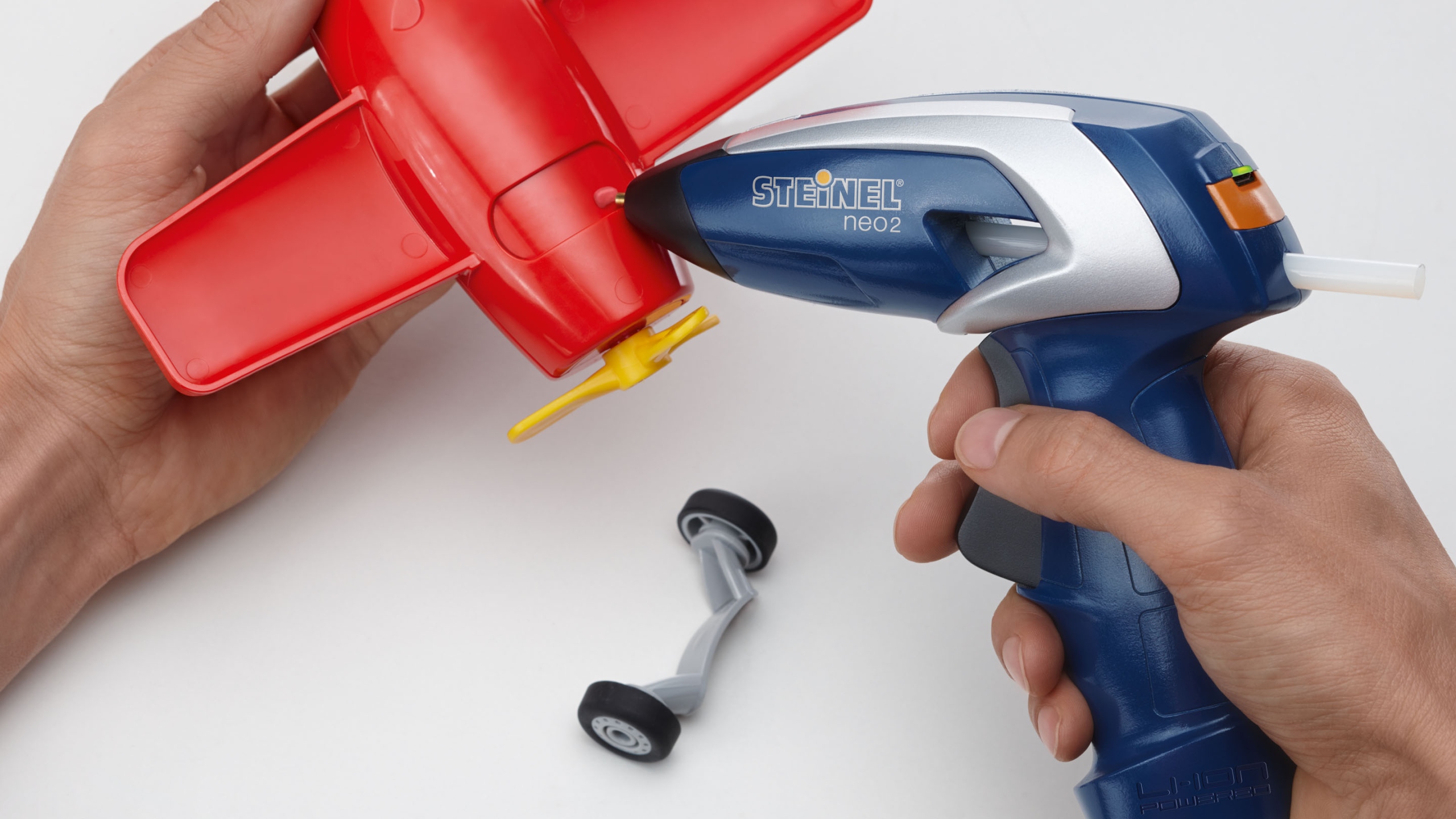Pistolet do klejenia Steinel NEO2 + Akumulator 3.6V + Ładowarka 170°C Seria Neo 2