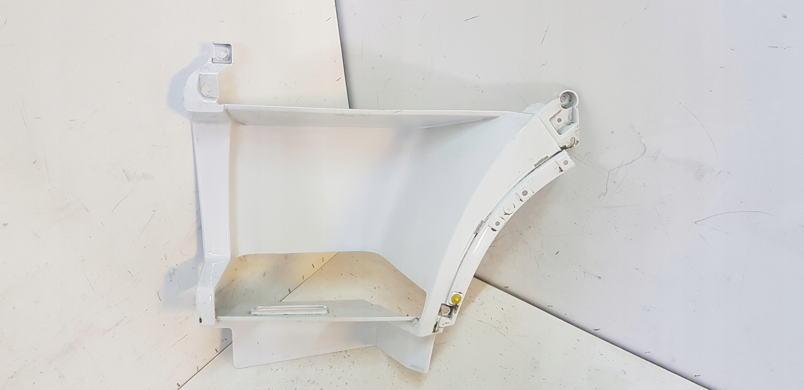 Сходинки сходинки кабіни відсік volvo fh4 82136982