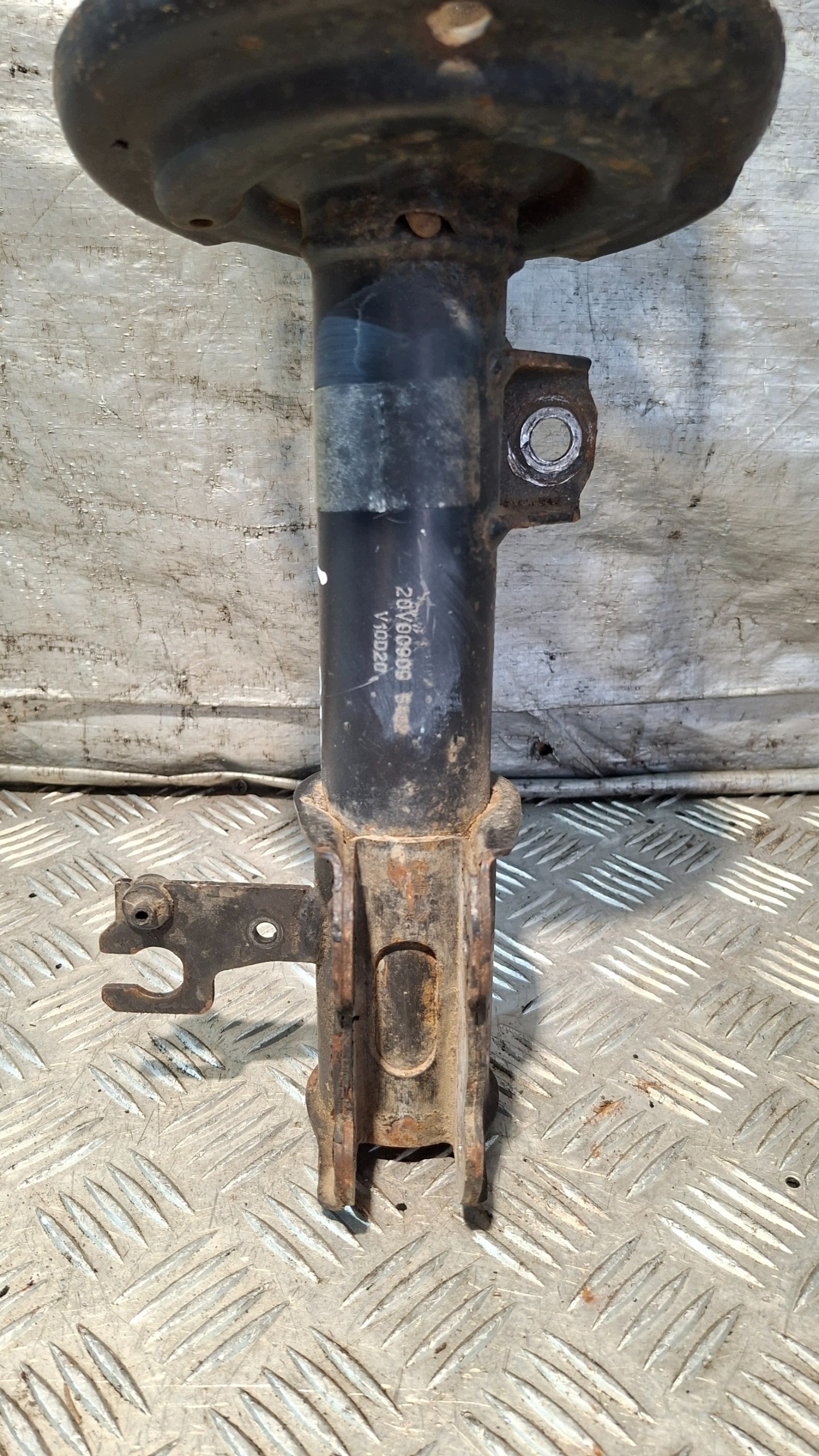 shock absorber spring left front OPEL VECTRA C 1.8