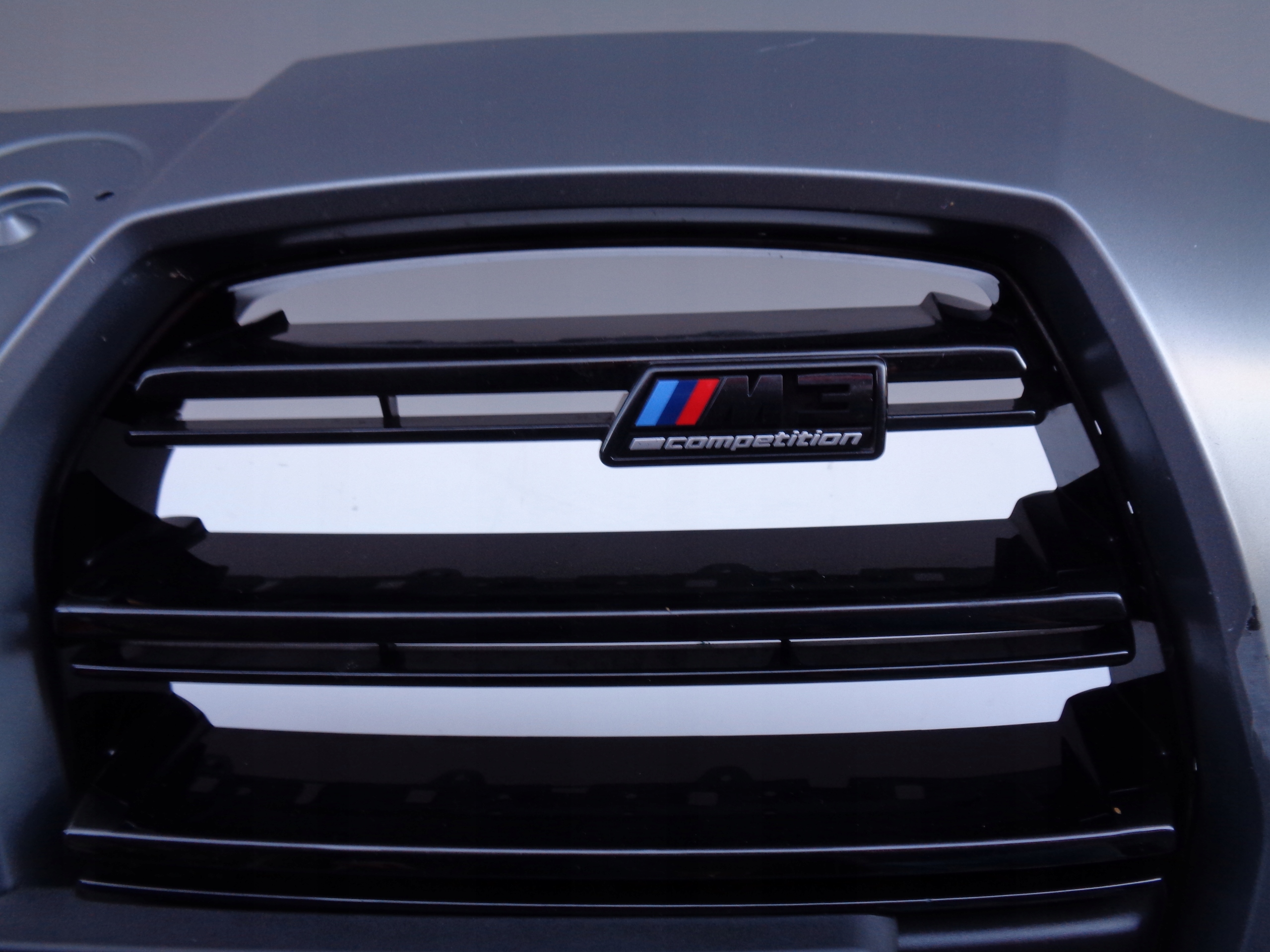 D950181749cbbba4891d8334fbb8