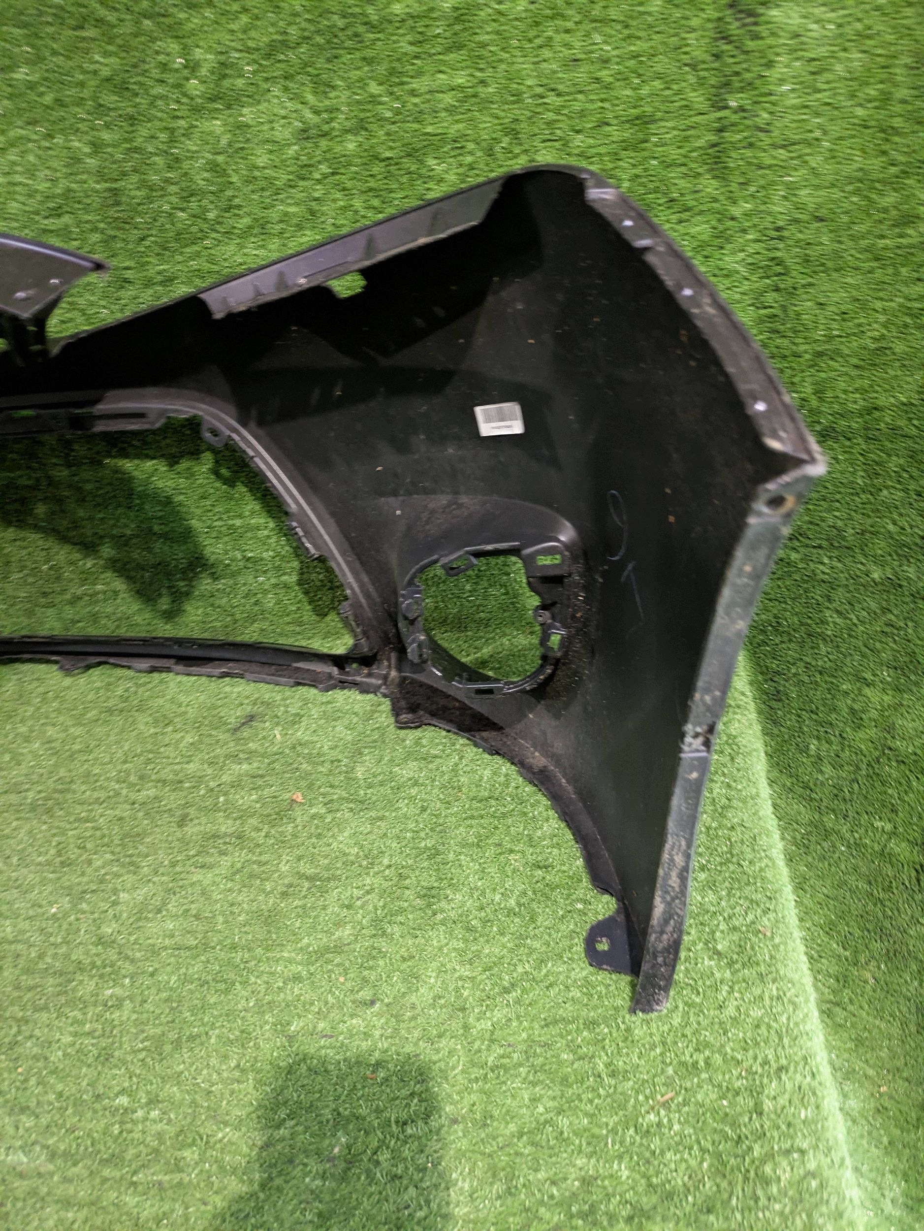 front bumper front TOYOTA VERSO LIFT 13- NR.Z9463