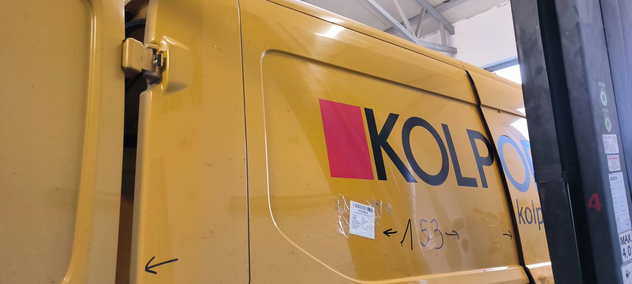 LONGHERONE parafango Destra posteriore FORD TRANSIT MK8