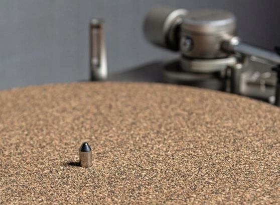 MATA DO GRAMOFONU KORKOWA WINYL W-MAT CORK 295/3mm Stan opakowania oryginalne