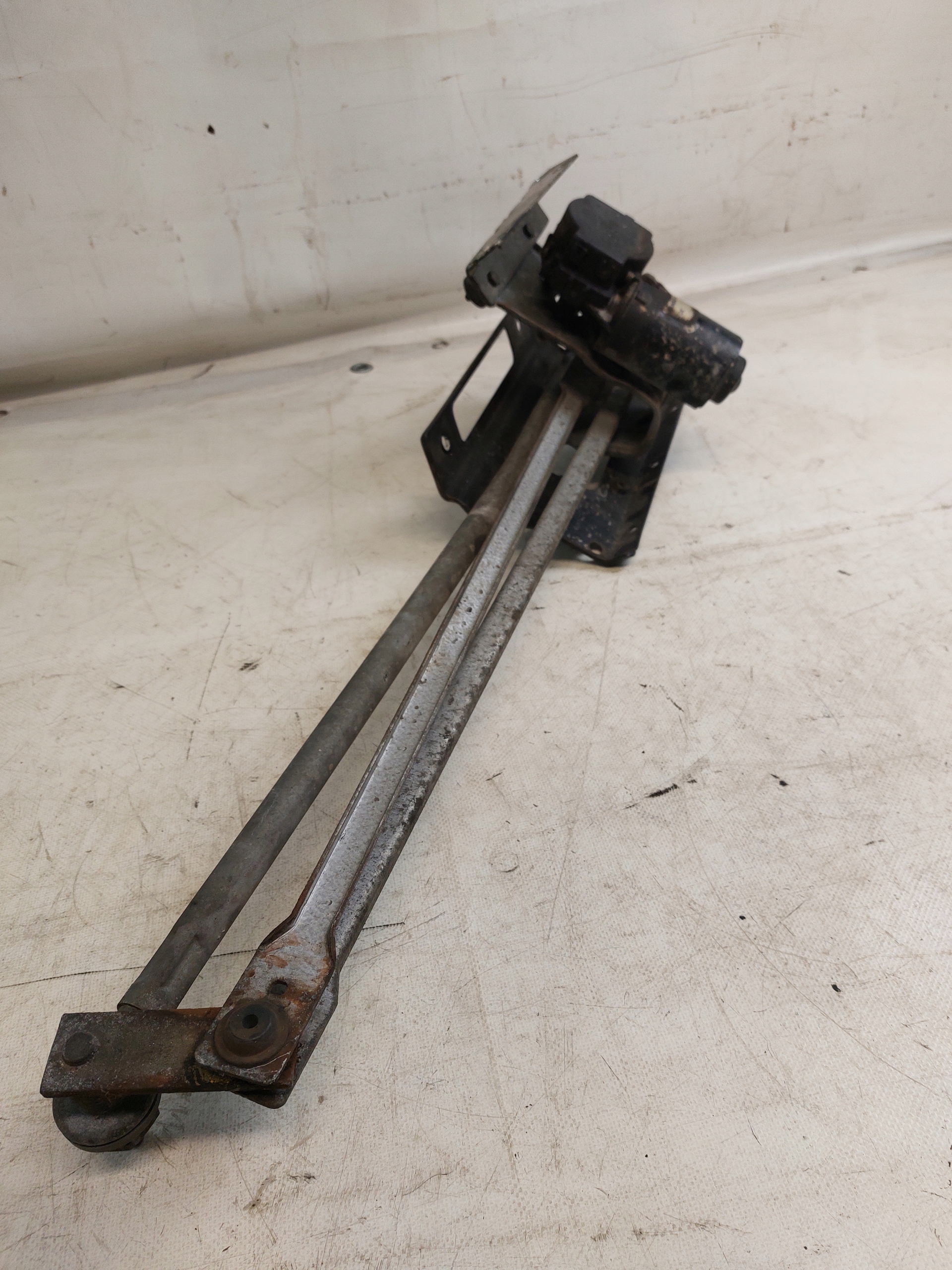 wiper mechanism front PEUGEOT BOXER and