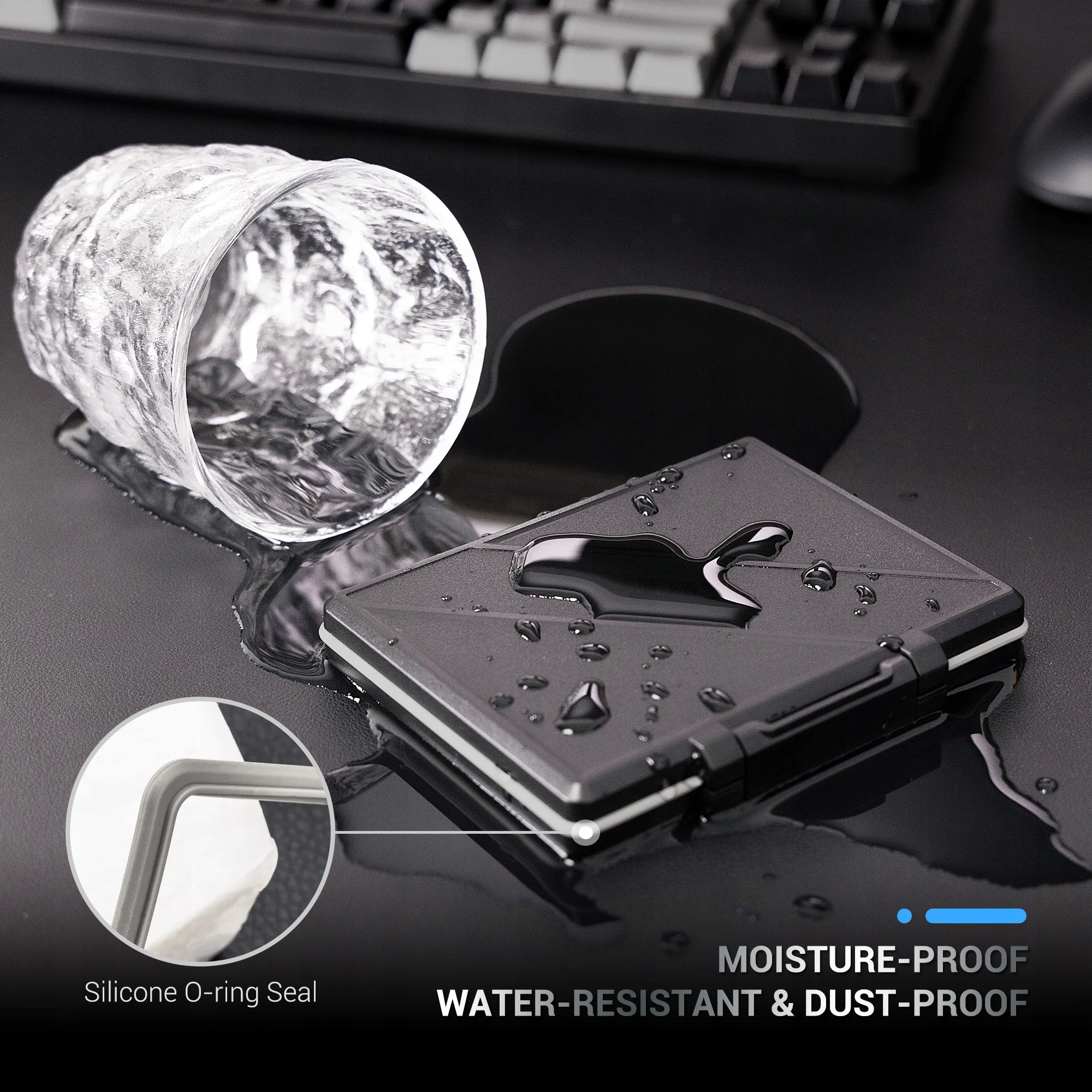 OBUDOWA NA DYSKI 6x NVMe + GRATIS ZAŚLEPKI NA KAMERĘ Kod producenta 04425