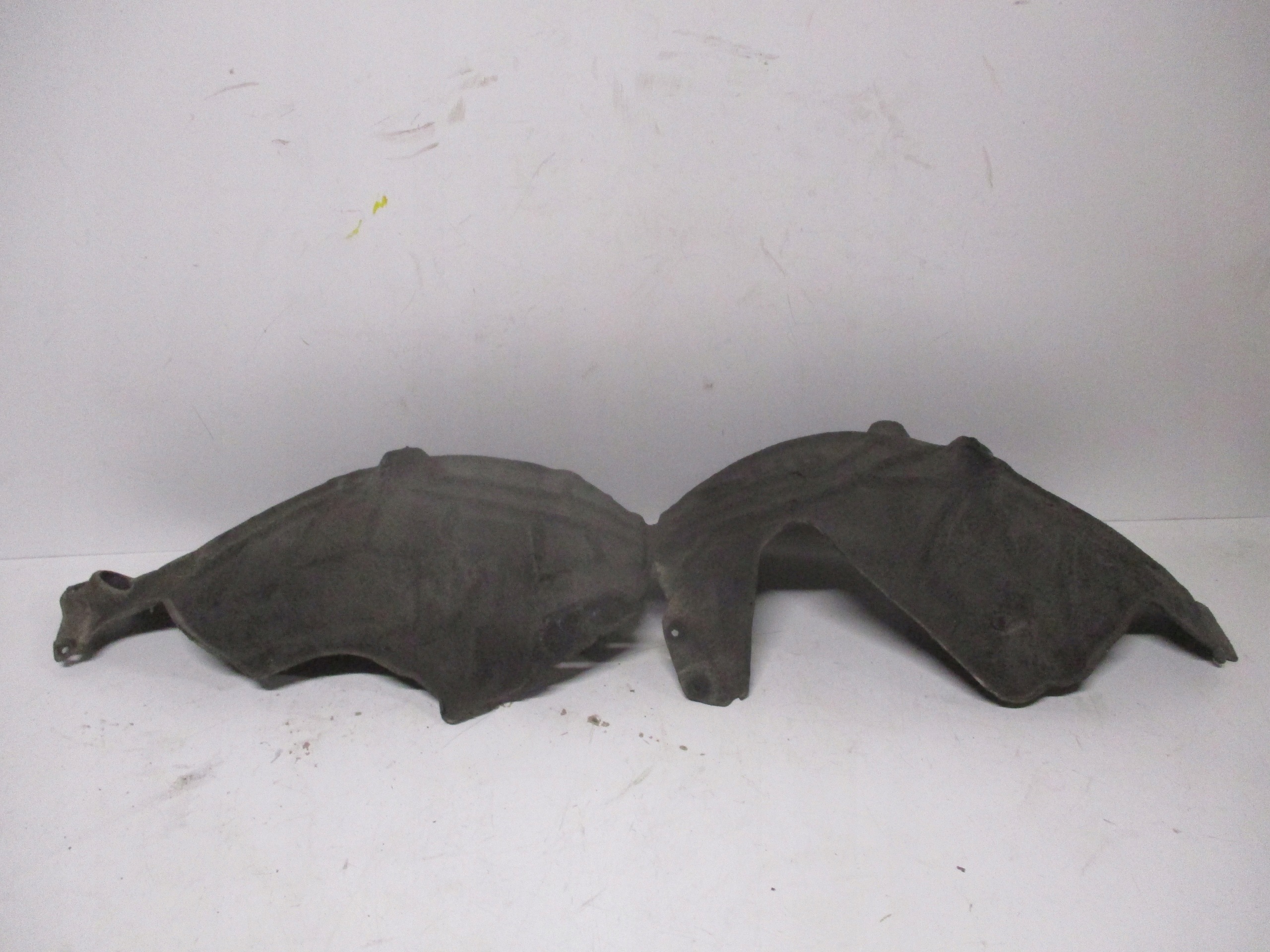 mudguard rear. rear part right BMW 1 F40