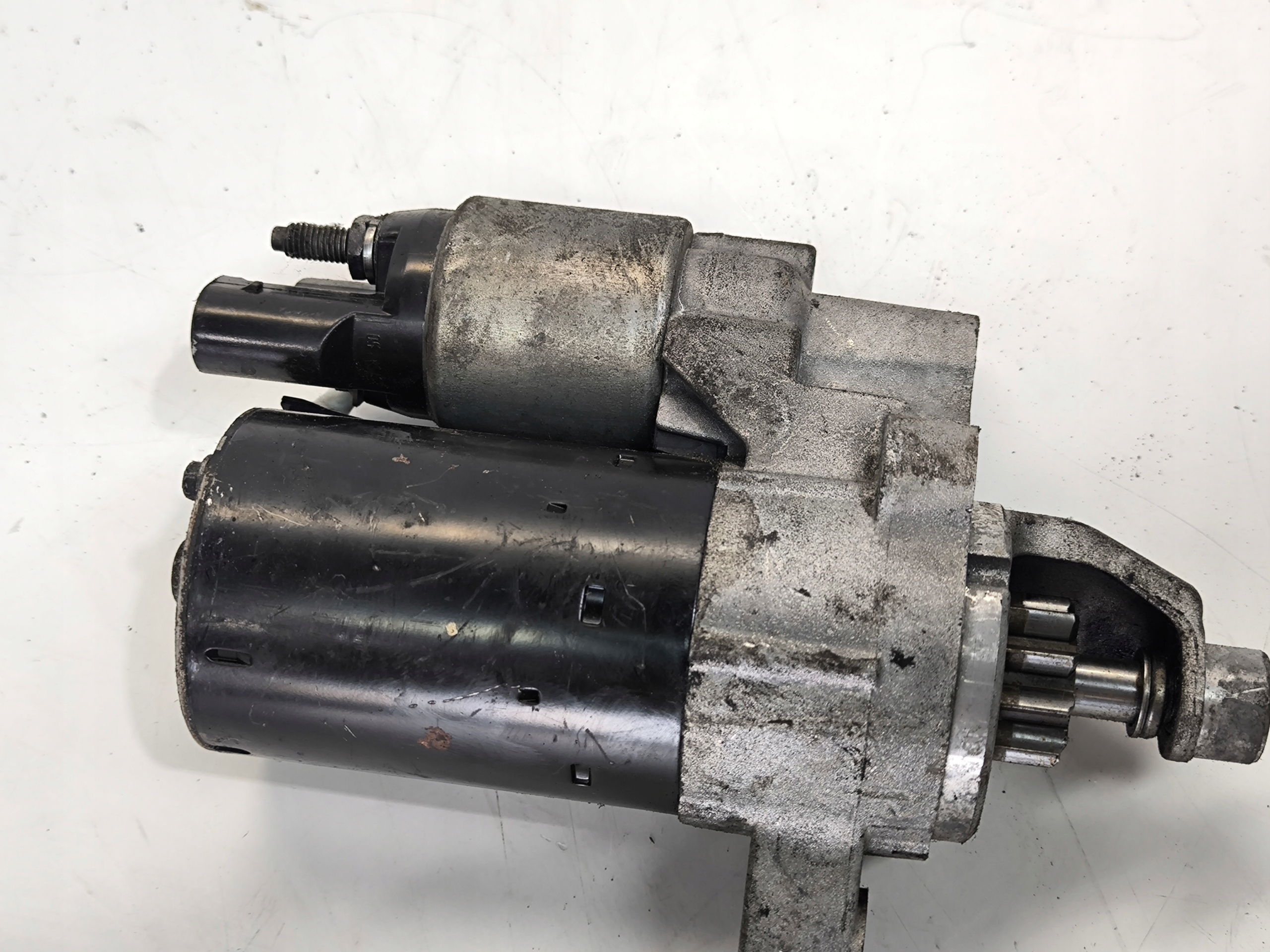 starter VW AUDI A4 B8 A5 Q5 TFSI TSI 06D911021B *21 BOSCH original !!!