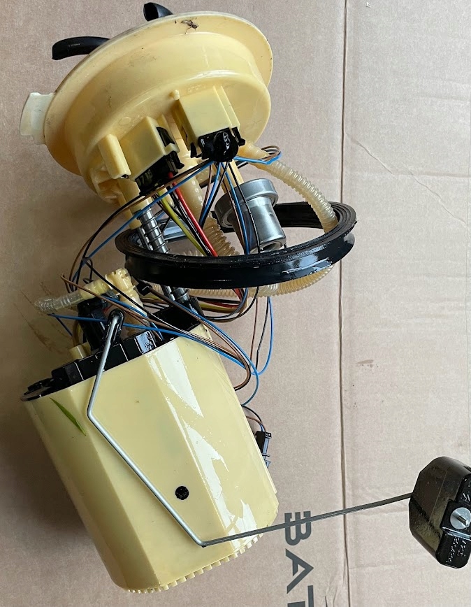 Pompa paliwa diesel Audi A6 A7 C7 4G0919050C