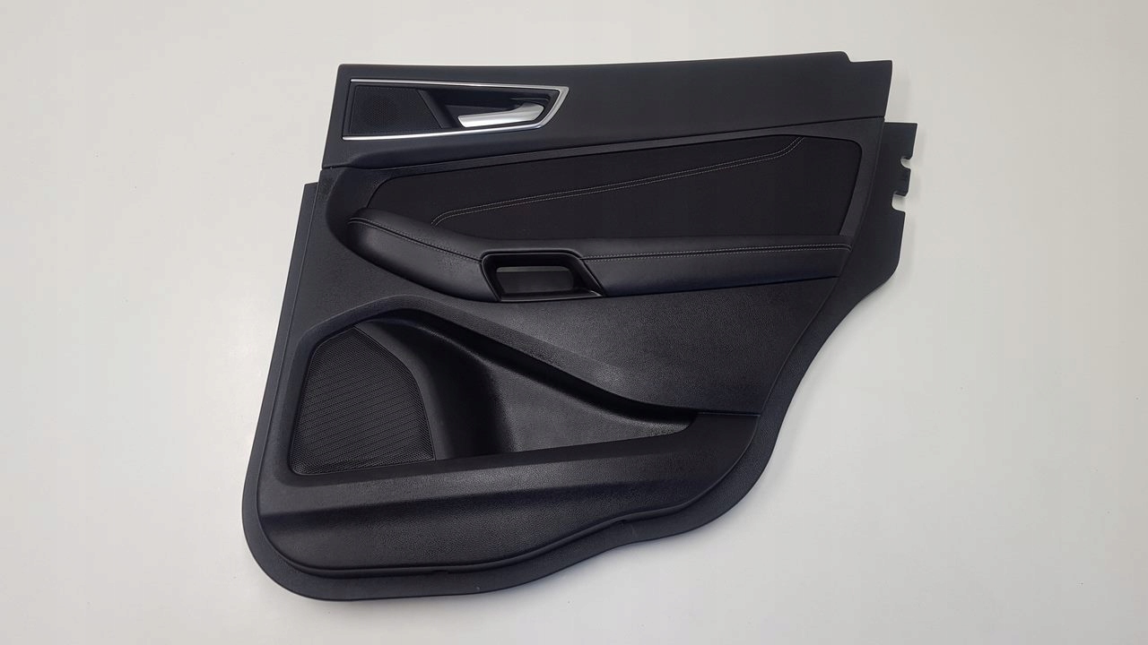 TAPICERKA DRZWI PRAWY TYŁ FORD EDGE MK2 TITANIUM