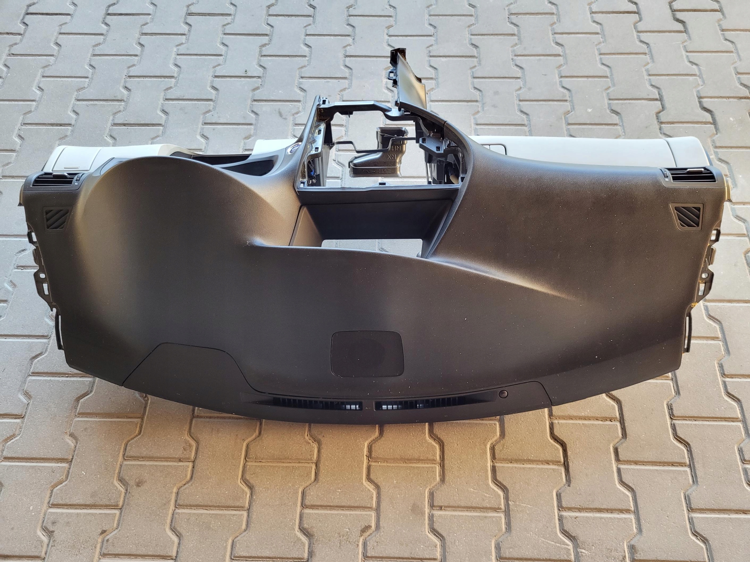 dashboard cockpit console passenger compartment DASHBOARD UK ANGLIK LEXUS RX 450 III RX450 H