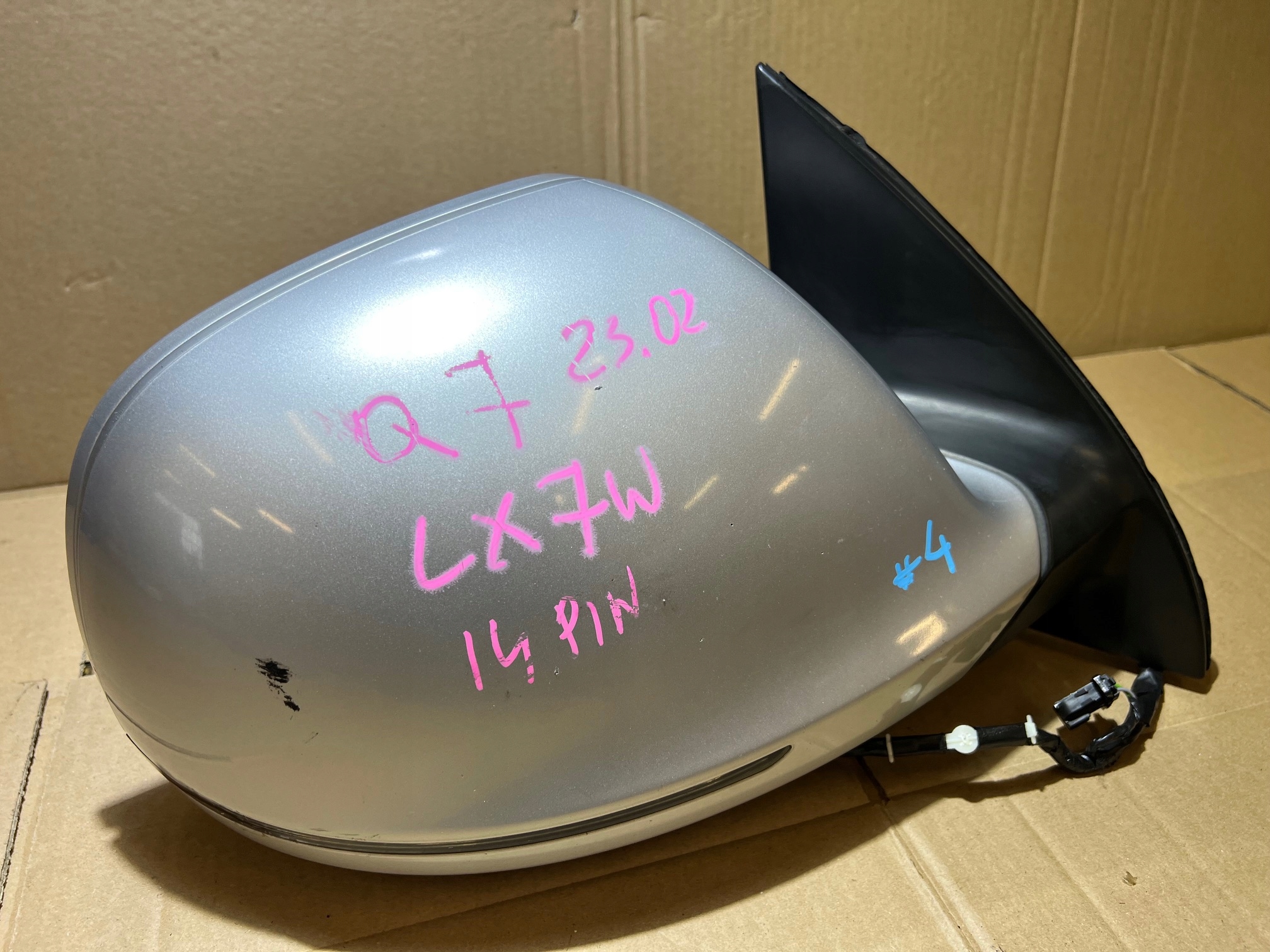 AUDI Q7 4L mirror right 14+2 PIN LX7W EU