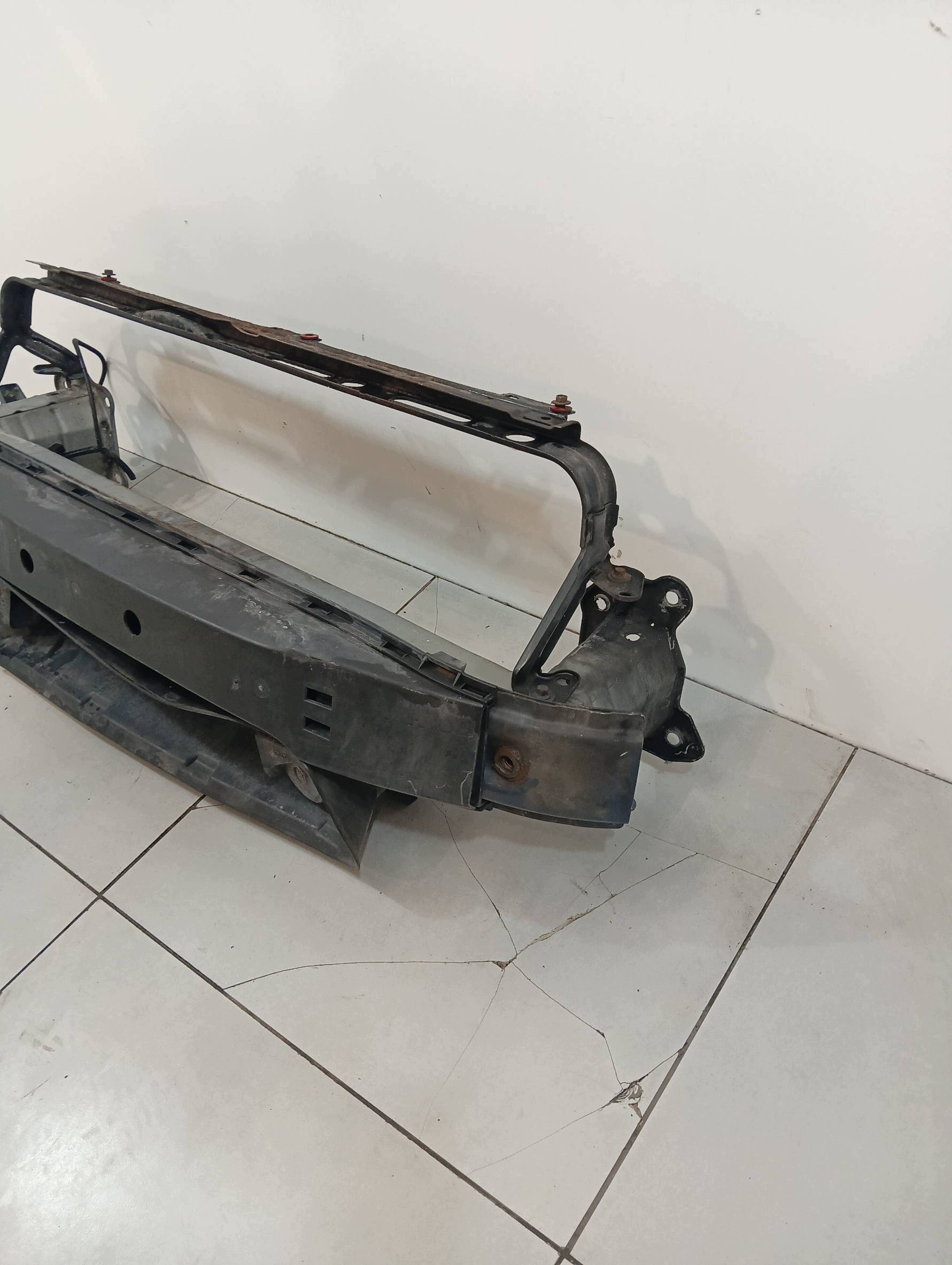 Traversa Paraurti VOLVO S40 II Volvo S40 e (1995-2004)