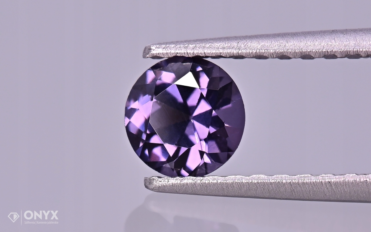 Spinel fazetovaný kulatý fi 4,5 mm