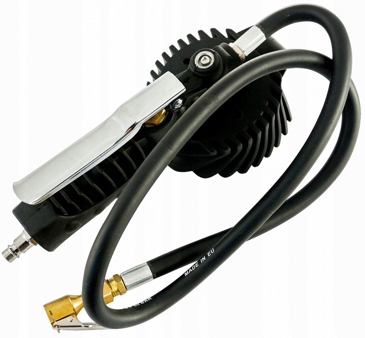 PISTOLET DO POMPOWANIA KÓŁ OPON MANOMETREM POMPKA Waga produktu z opakowaniem jednostkowym 0.99 kg