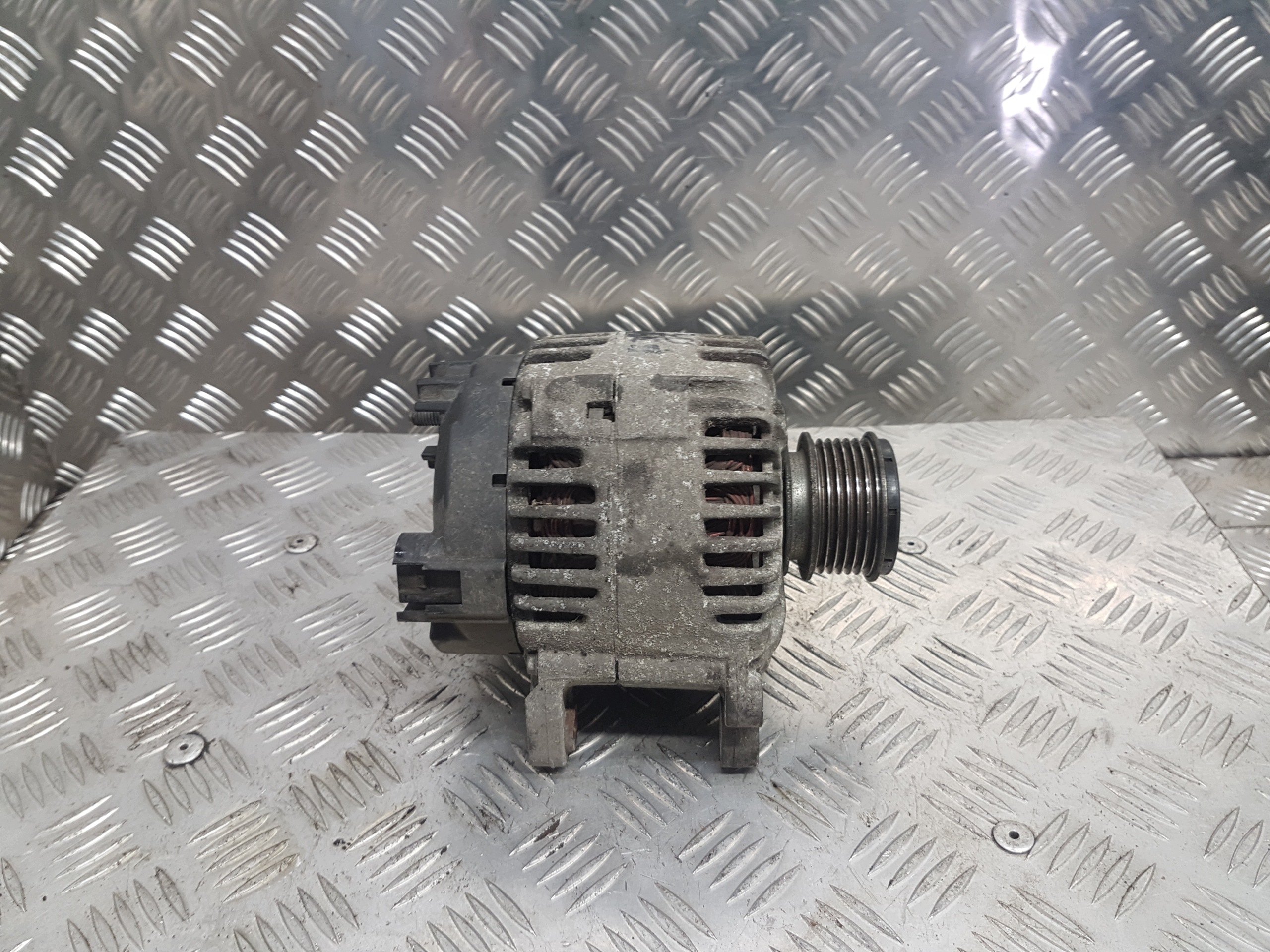 alternator SEAT ALTEA 06F903023C