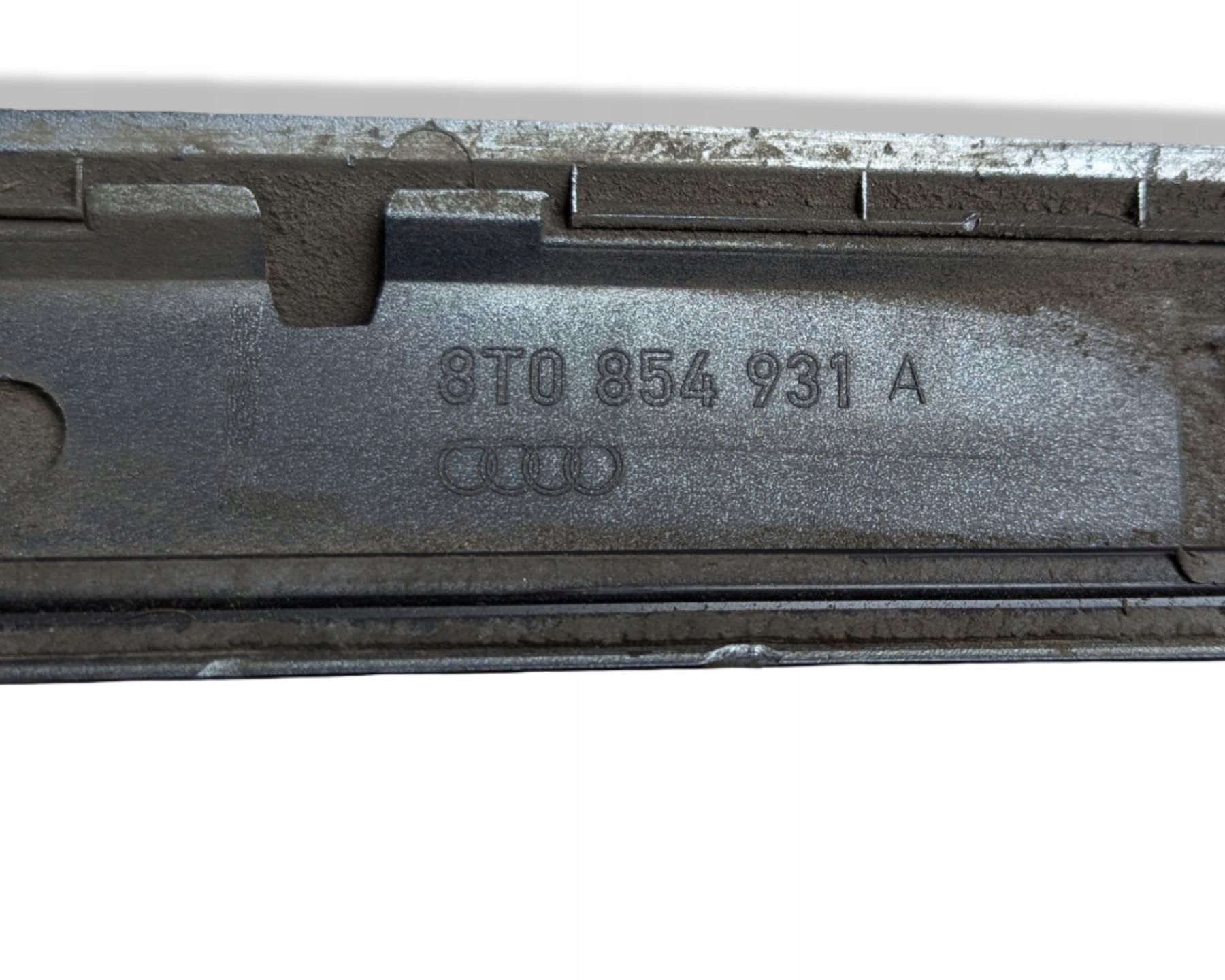 moulding threshold exterior Audi A5 8T 2009 8T0854931A