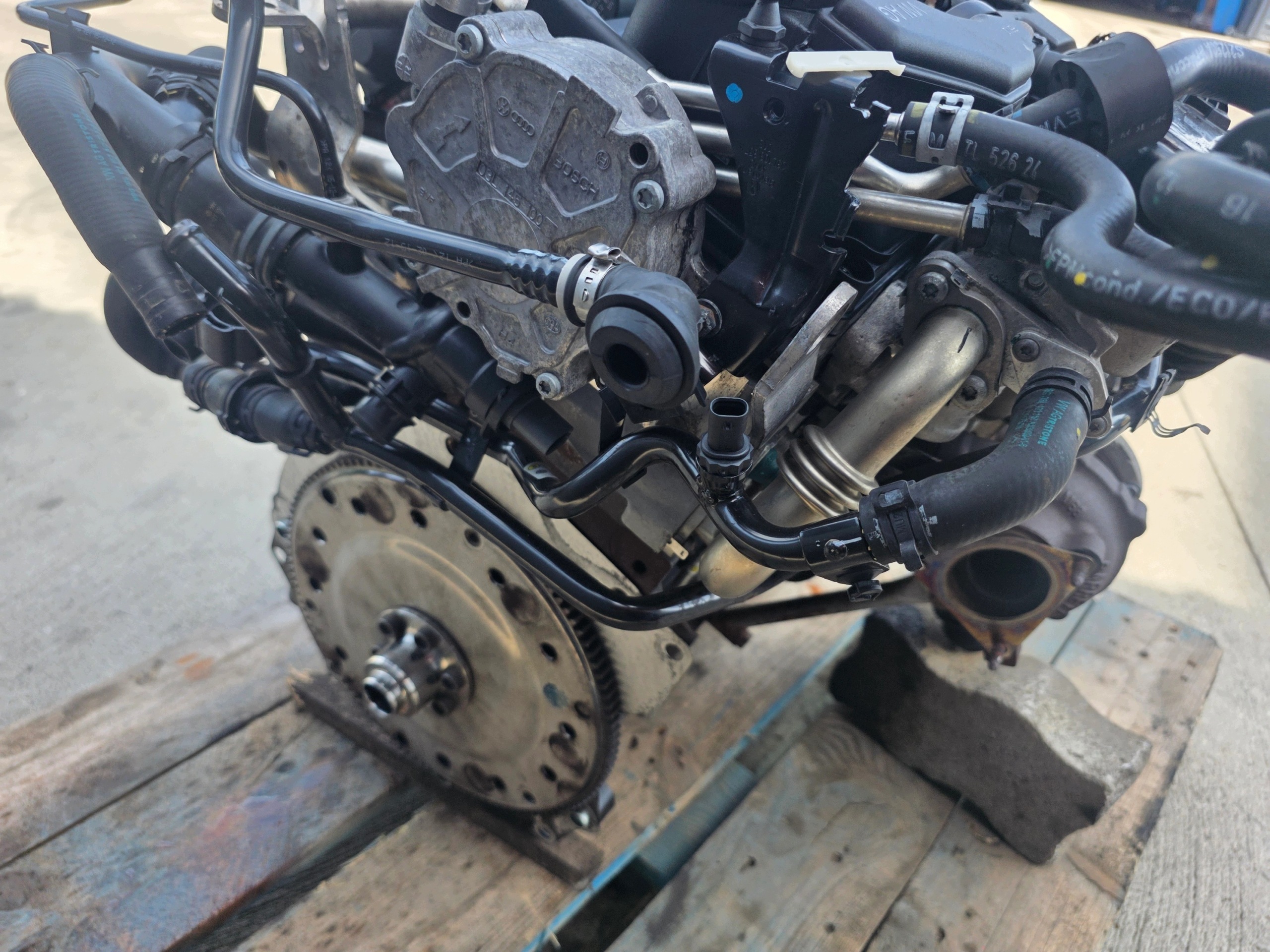 engine complete AUDI A5 8T A4 B8 Q5 SEAT 2.0 TDI CJC CJCA 133488KM !!!