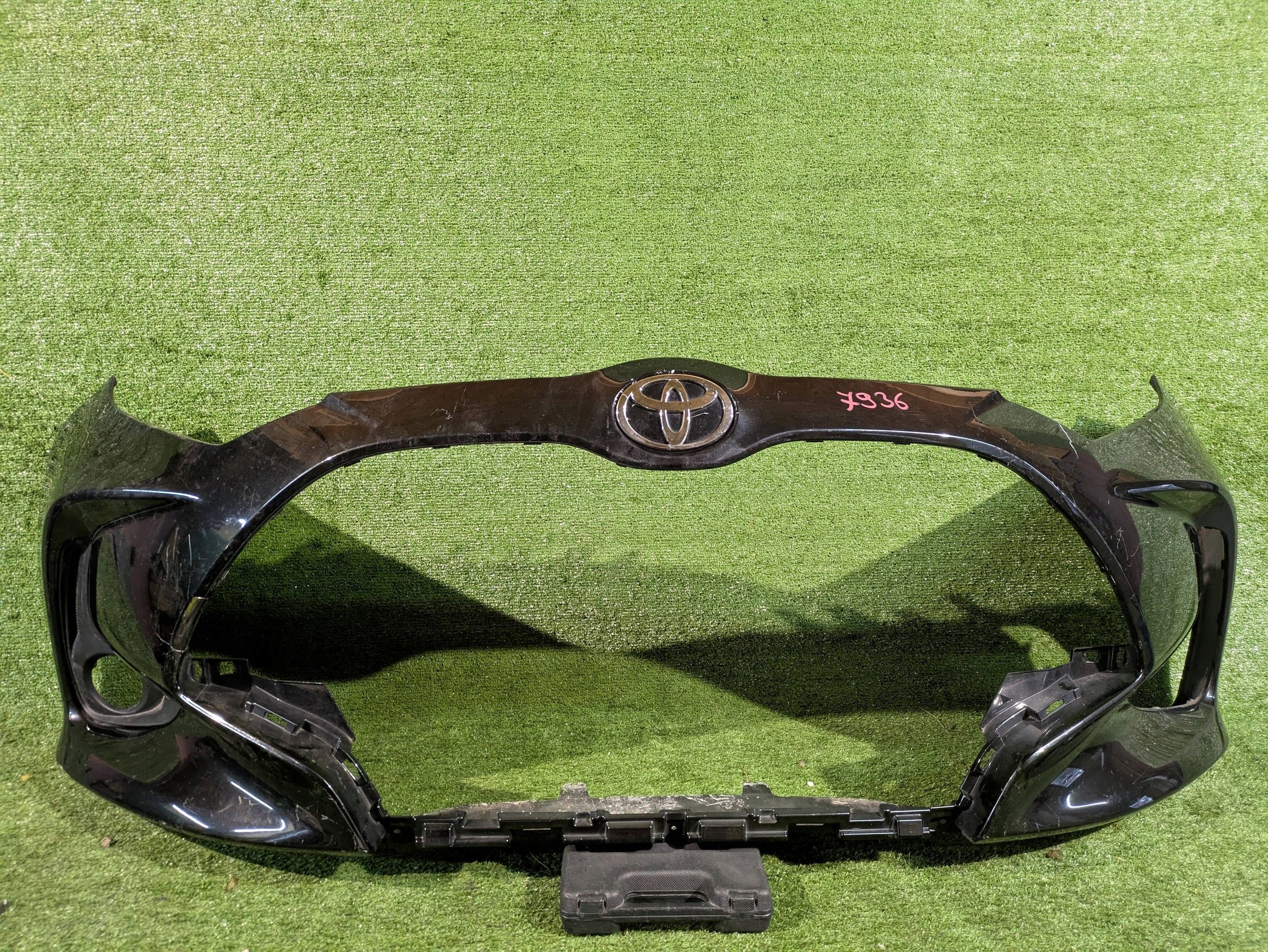 Frontstoßstange vorne TOYOTA YARIS IV 20- NR.7936