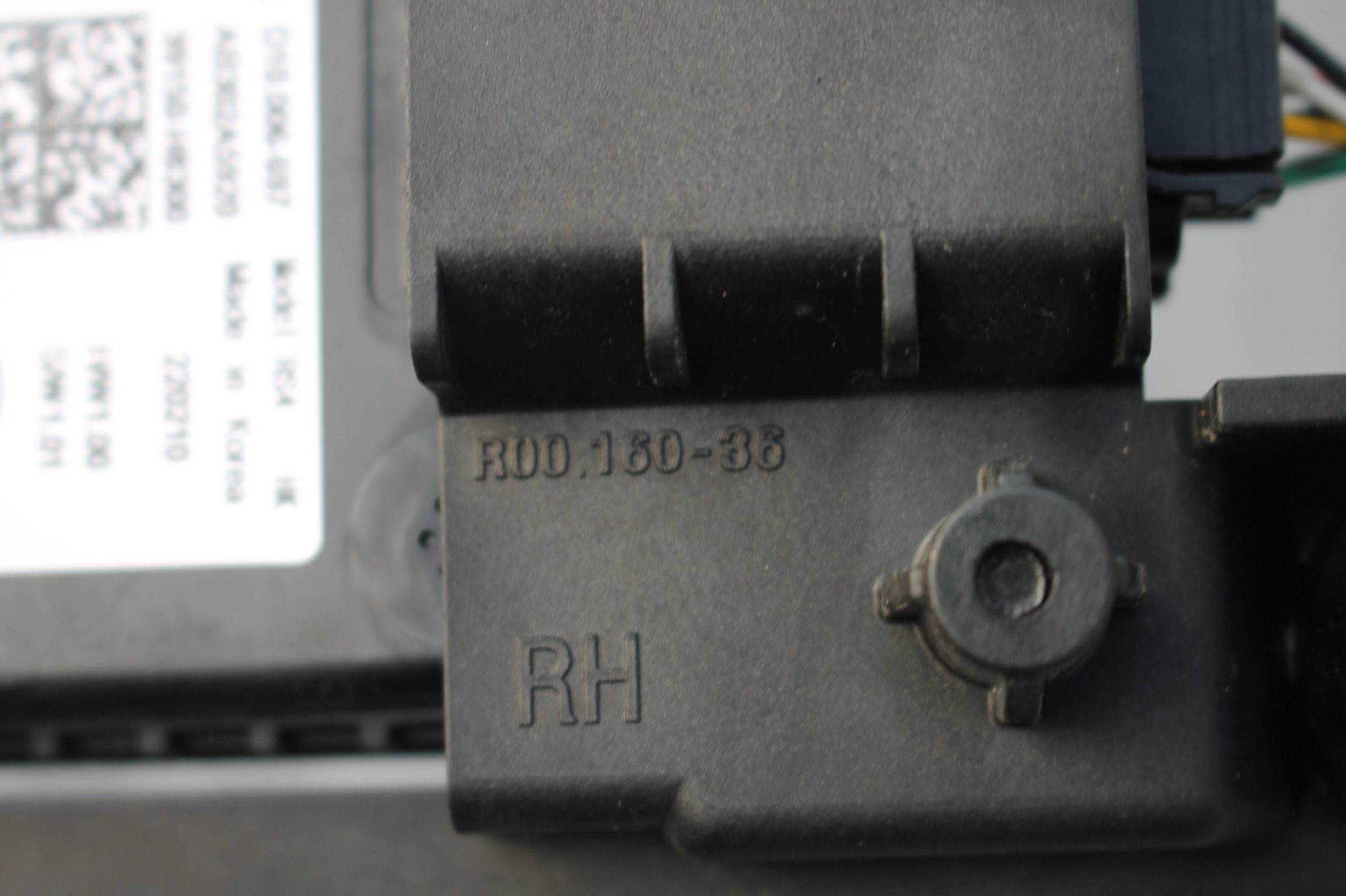модуль задний правый 99150-H8300 kia STONIC