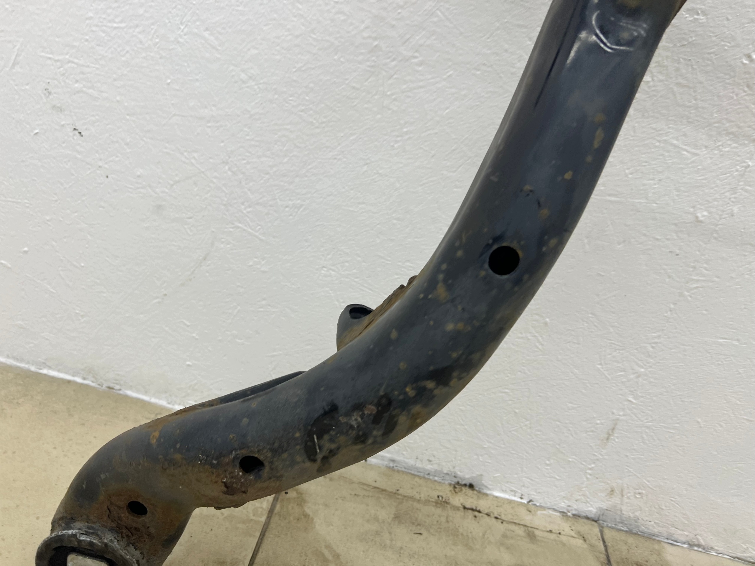 subframe axle beam sider rear part AUDI A6 C6 2.7/3.0 TDI 4F0505235AJ