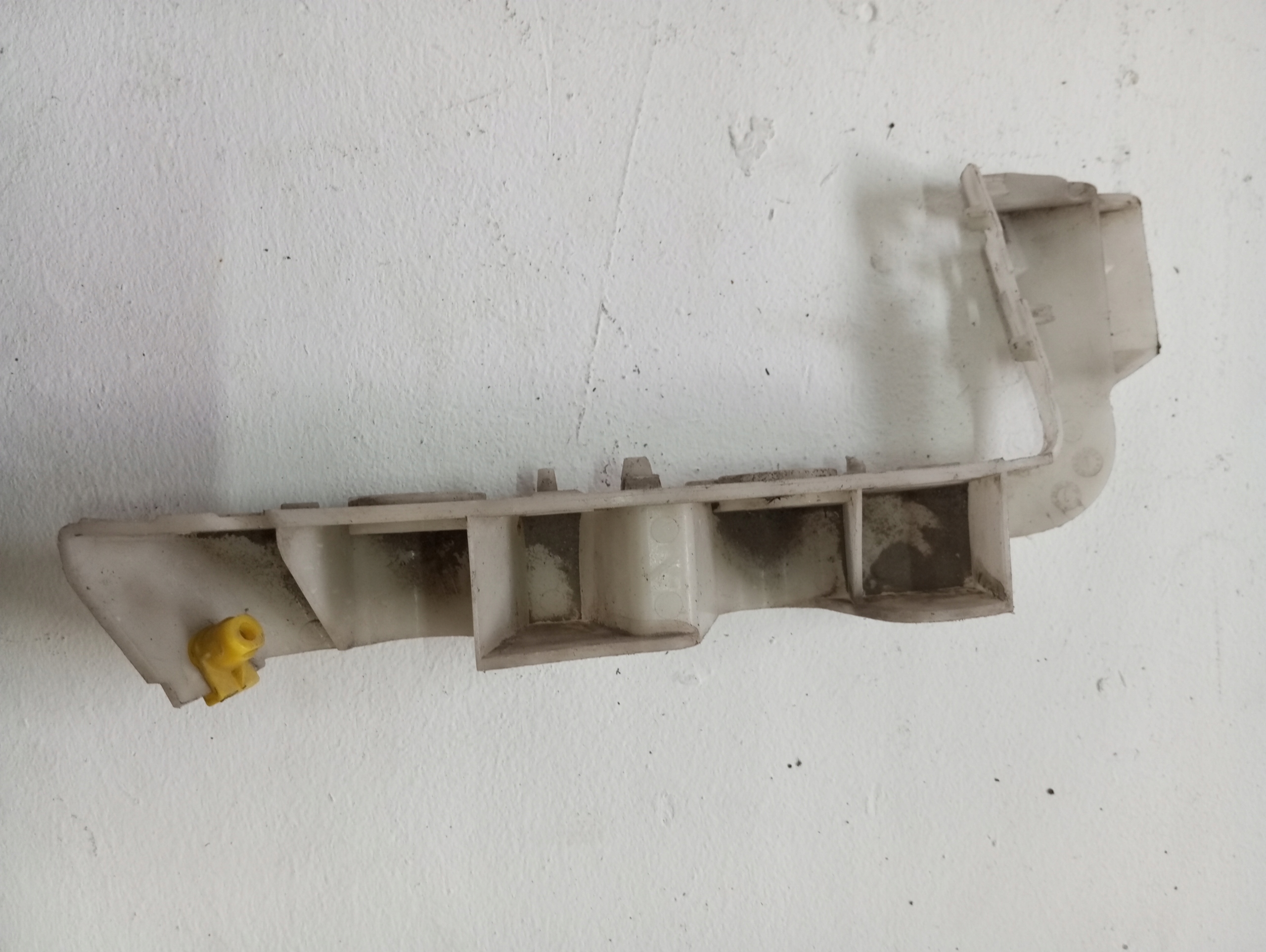 support right left AUDI A4 B9 8W0807284E 8W0807283E rear rear part