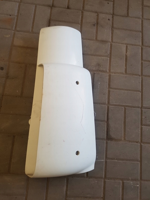 КУТОВИЙ ОБТІЧНИК КАБІНИ ЛІВИЙ DAF 105 XF