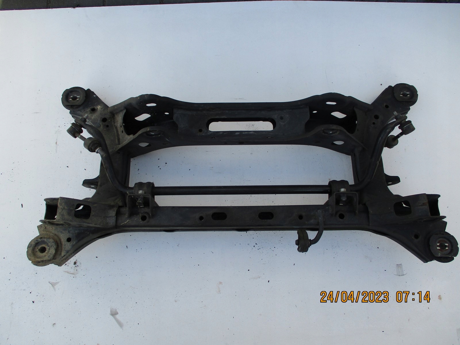 axle beam subframe axle beam rear part HYUNDAI TUCSON 16R