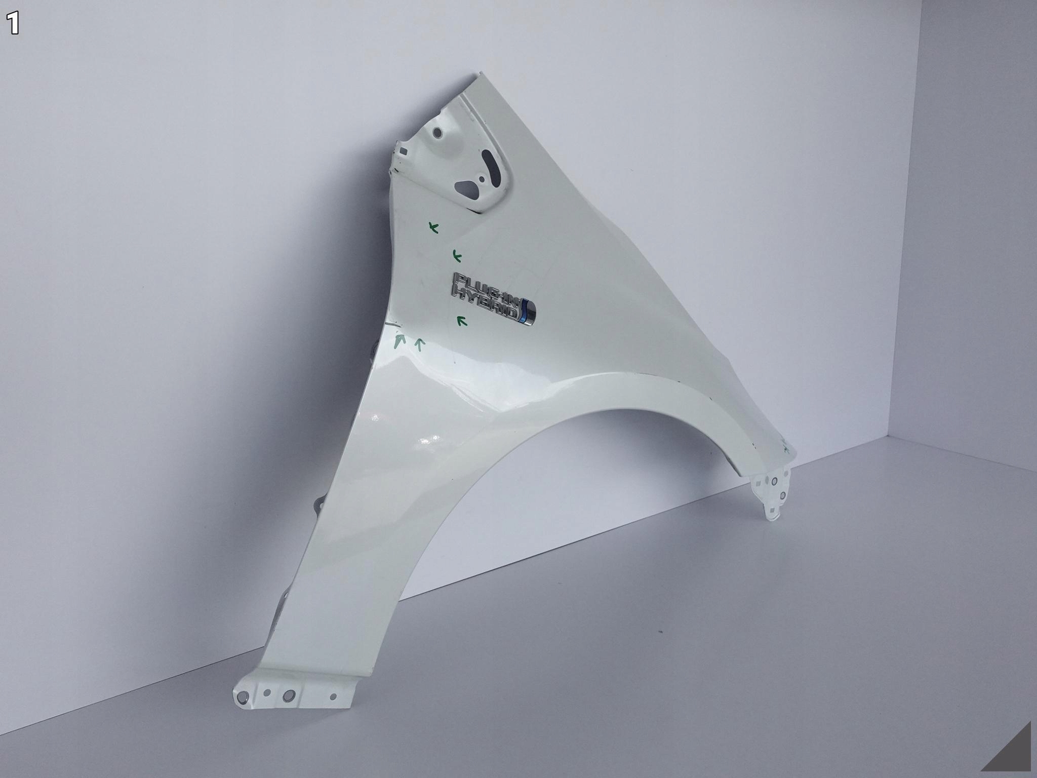 TOYOTA PRIUS PRIME spoiler-IN HYBRID II 16- parafango R