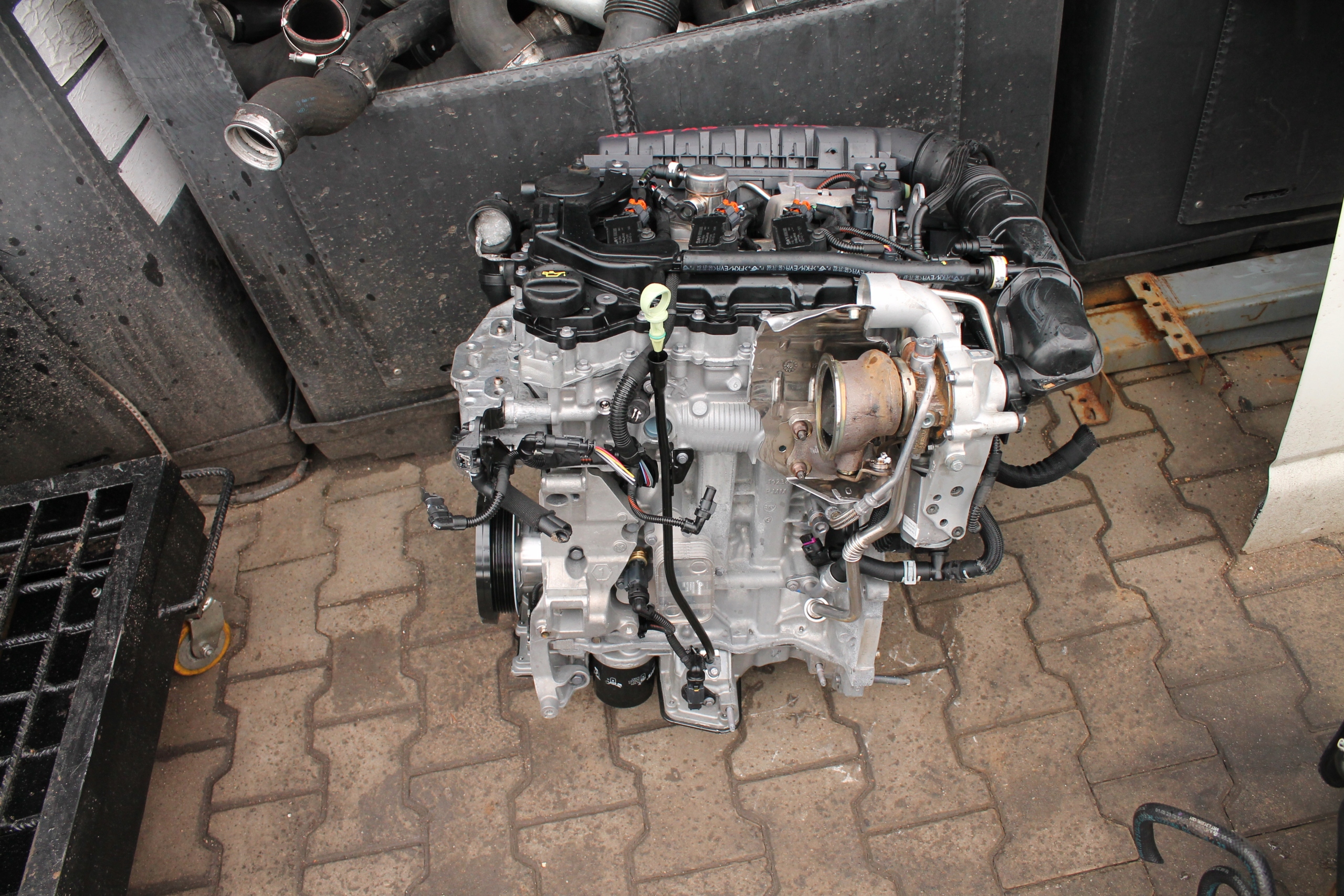 engine complete CITROEN 10Z1AB HN05 7 TYSKM