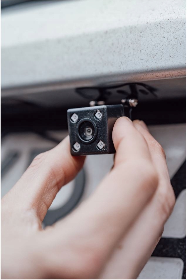 KAMERA REJESTRATOR ZESTAW PARKOWANIA LUSTERKO F HD Łączność przewodowa