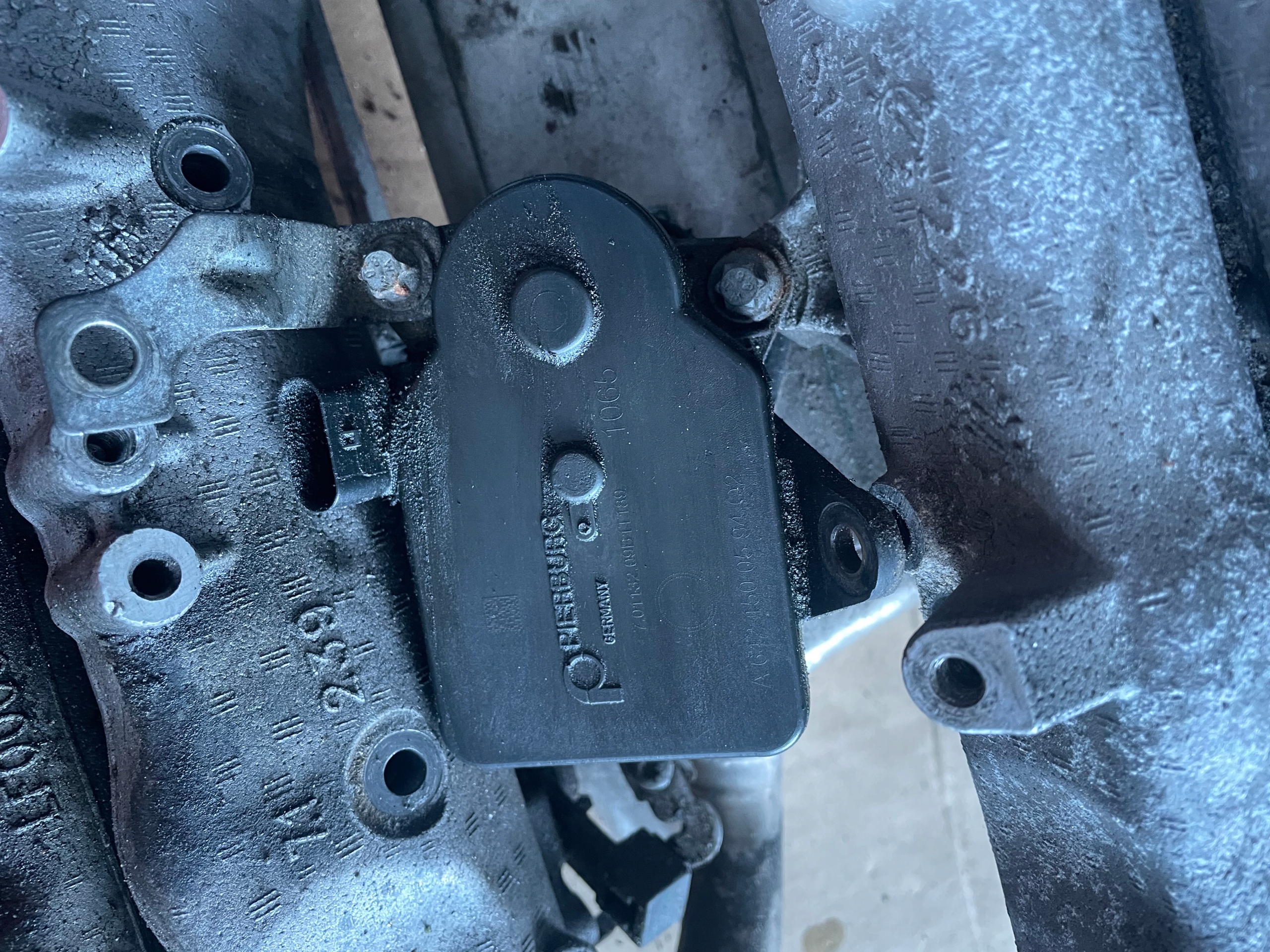 MERCEDES w212 w218 350 CDI