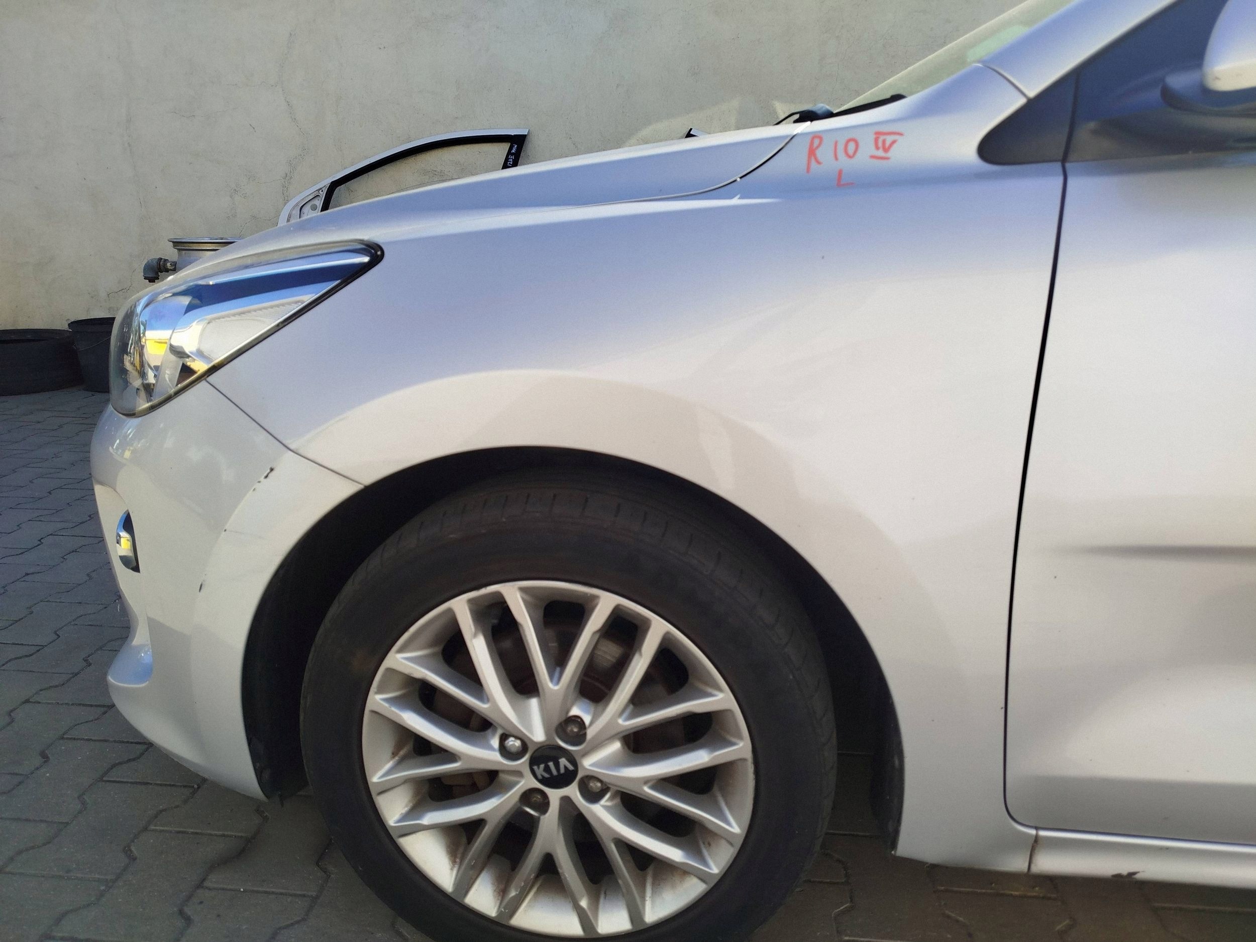 KIA RIO IV fender front front left 2017