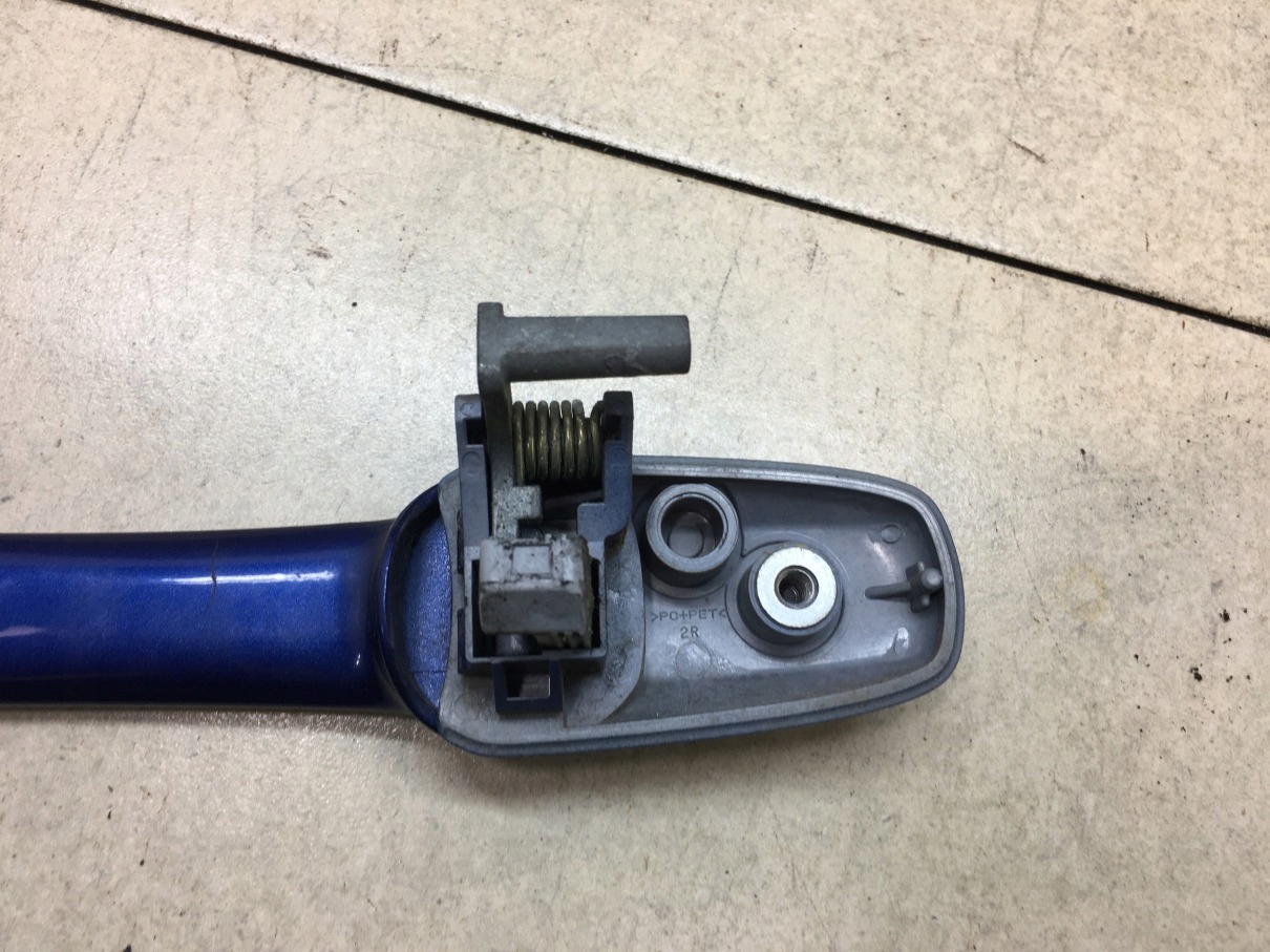 lock door handle right rear part MAZDA 6 and GY