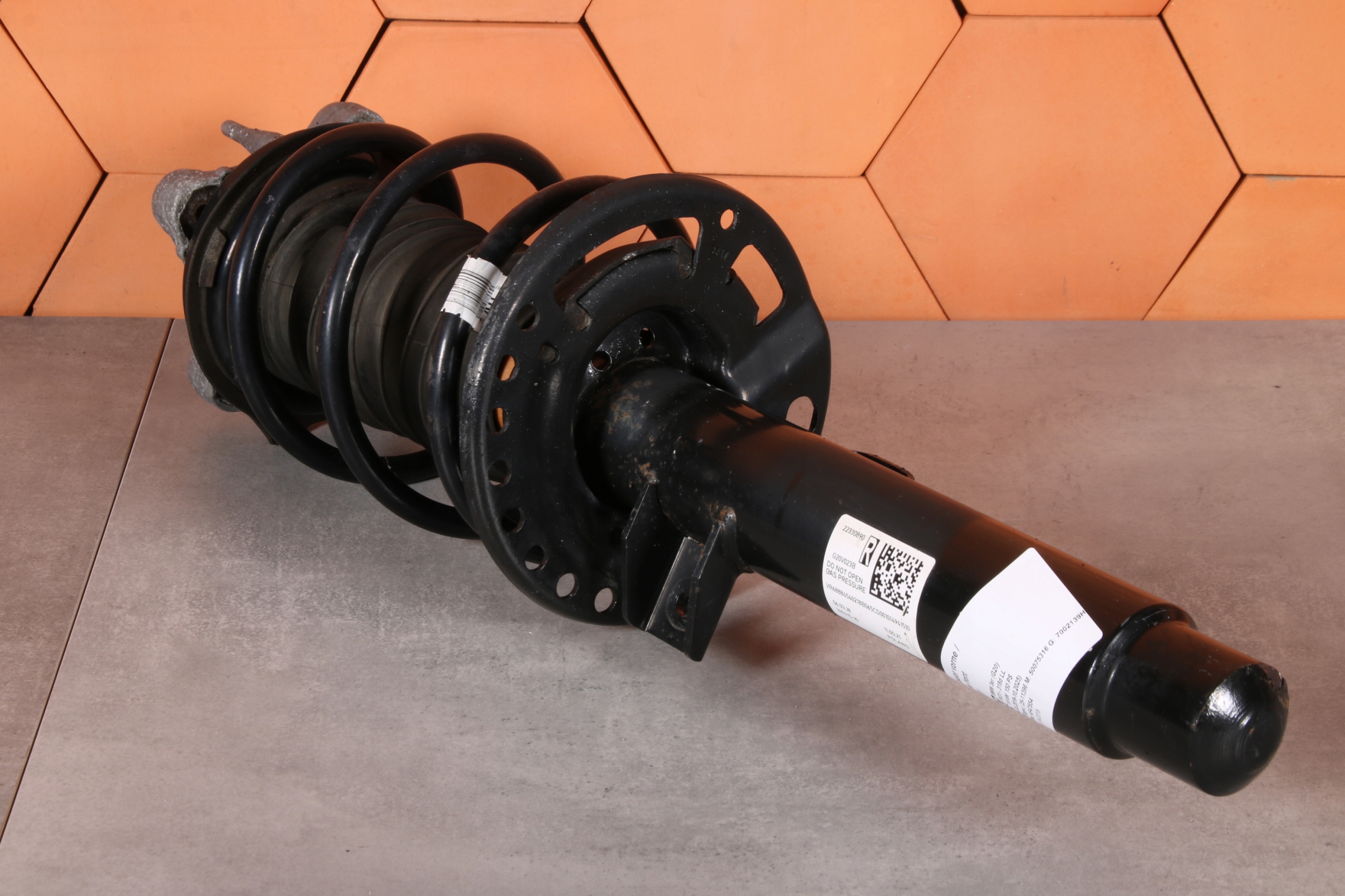 BMW 3 G20 shock absorber right front front 6888454