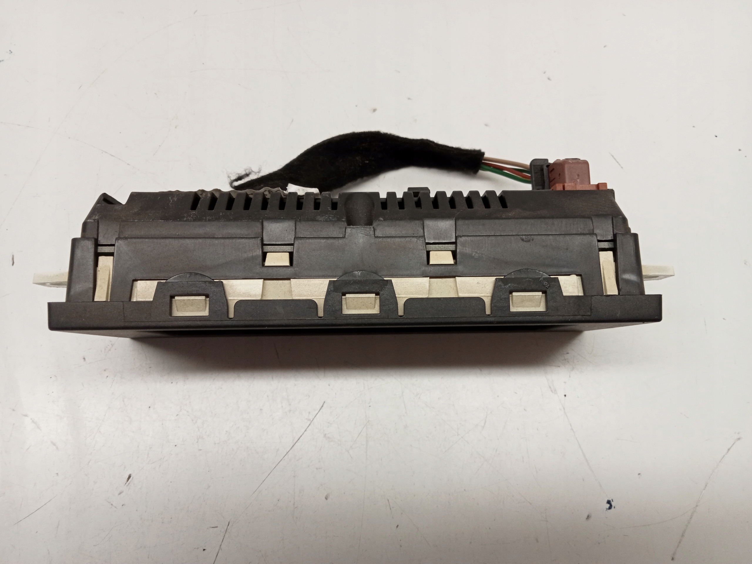 дисплей peugeot CITROEN C2 C3 96597970XT