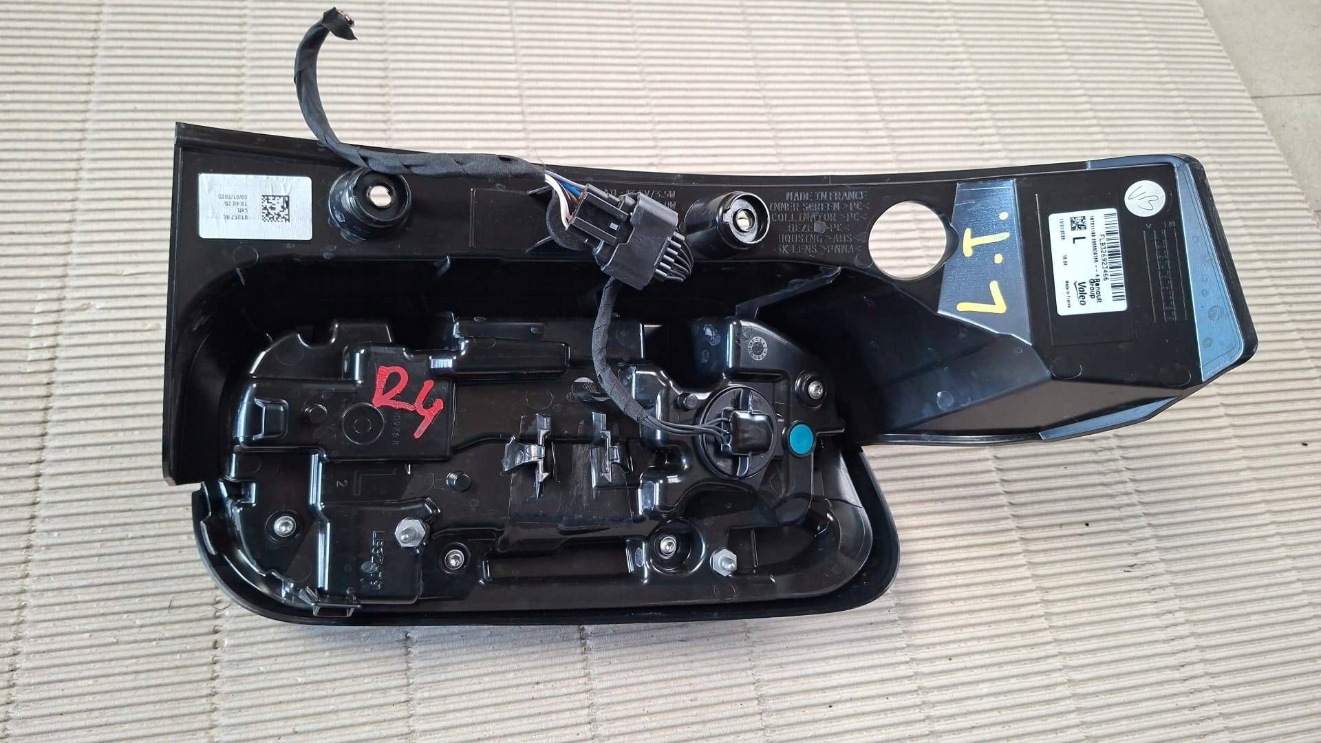 light rear rear part side left Renault 4 265550976R stan bdb