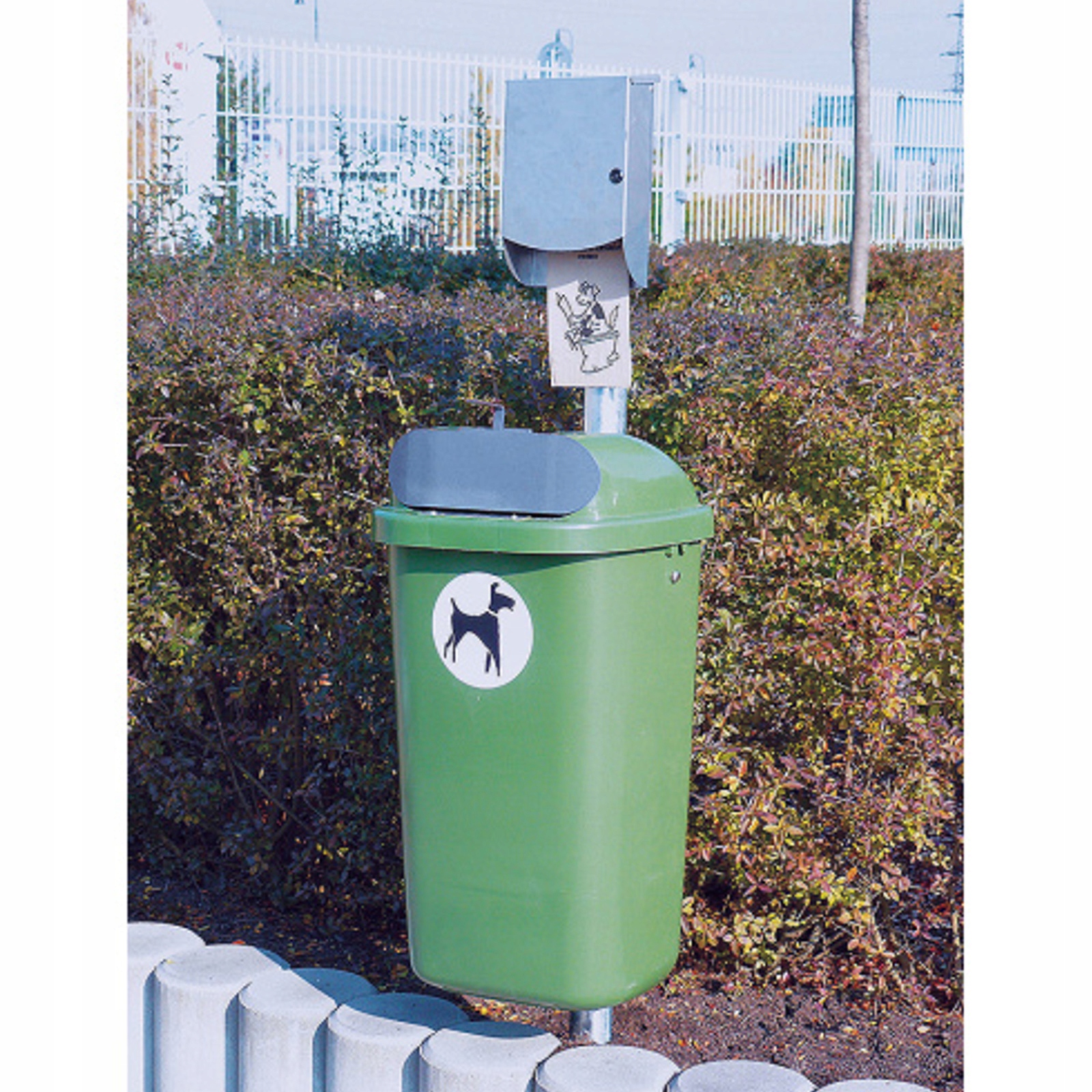 Słupek stalowy ocynkowany do kosza ulicznego na śm Kod producenta 1007659