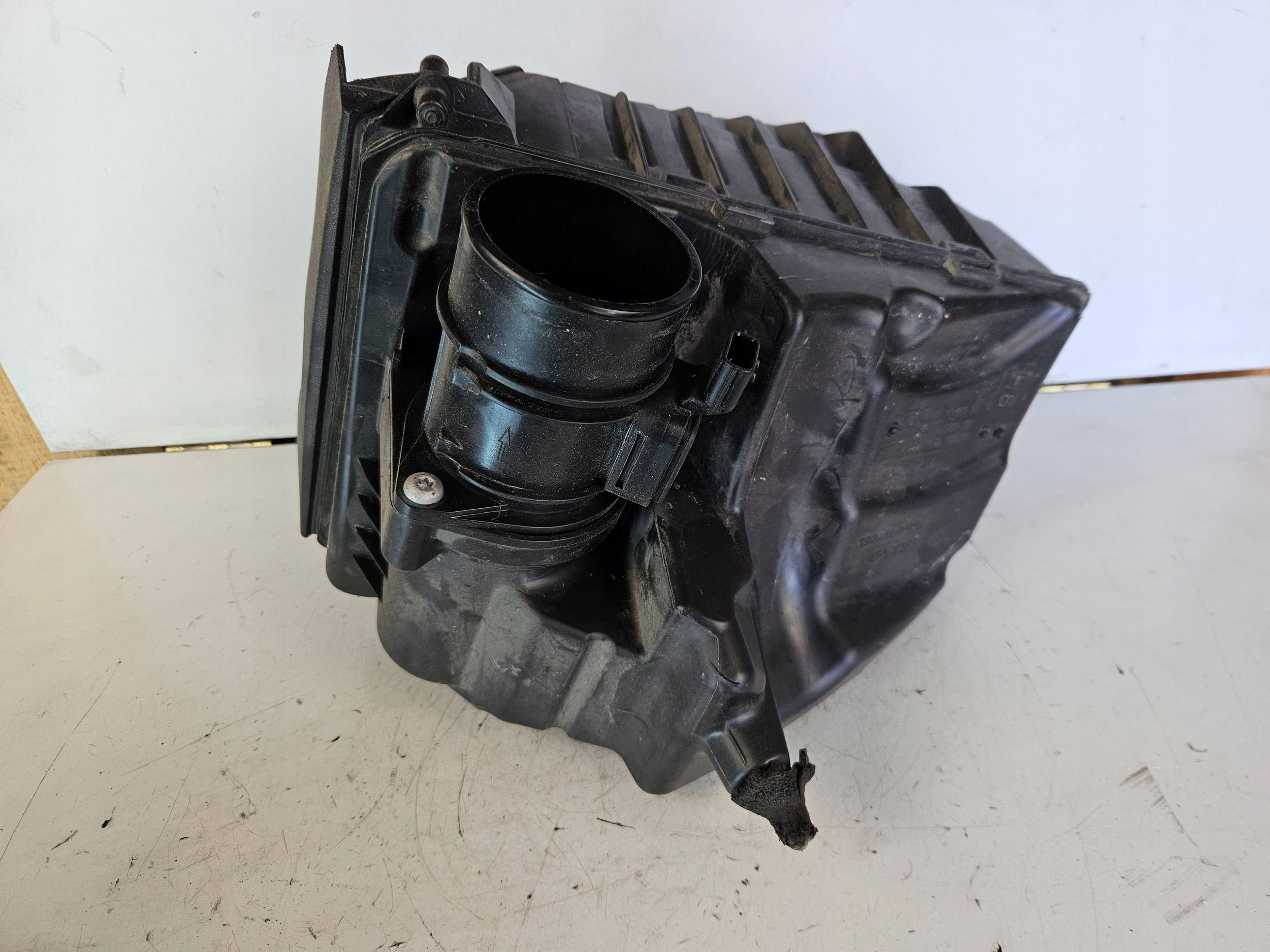 Renault Megane III 3 09- 8200947663 Gehäuse filter luft Luftmassenmesser