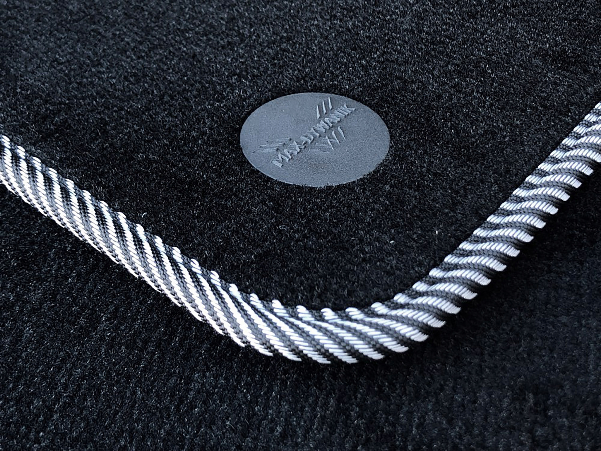 Seat Exeo 2008 2013 Dywaniki samochodowe Color black