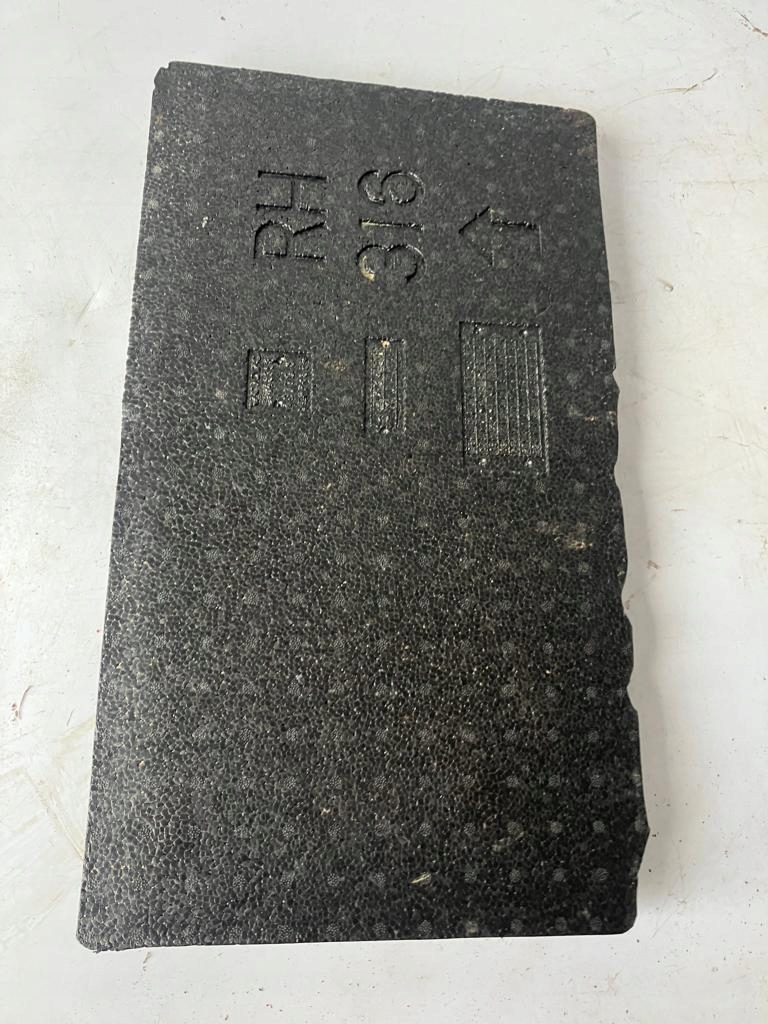polystirene boot VOLVO XC40 right rear part 31448358