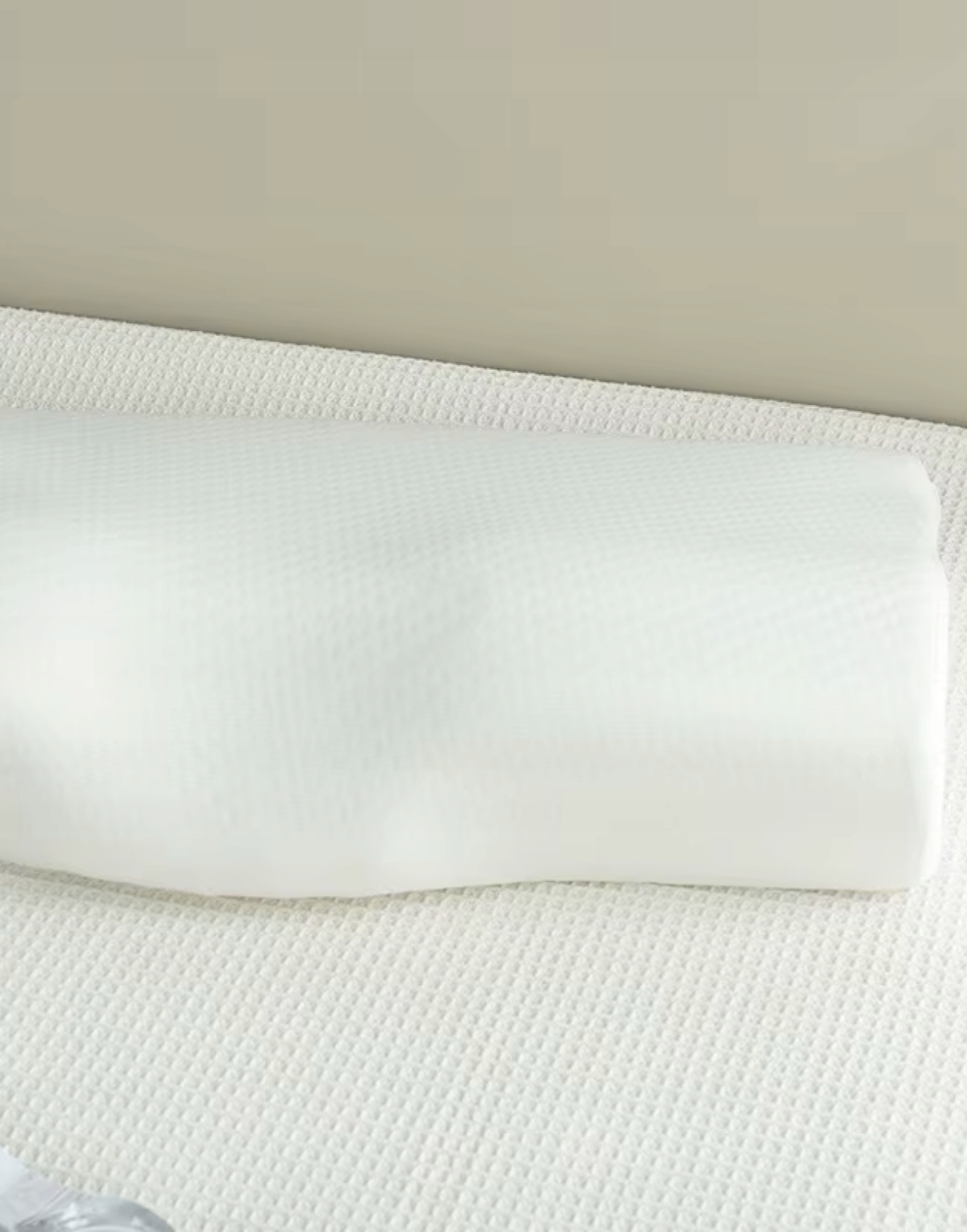Profilowana poduszka do spania Memory Foam RegMag – 49 × 30 × 10 cm