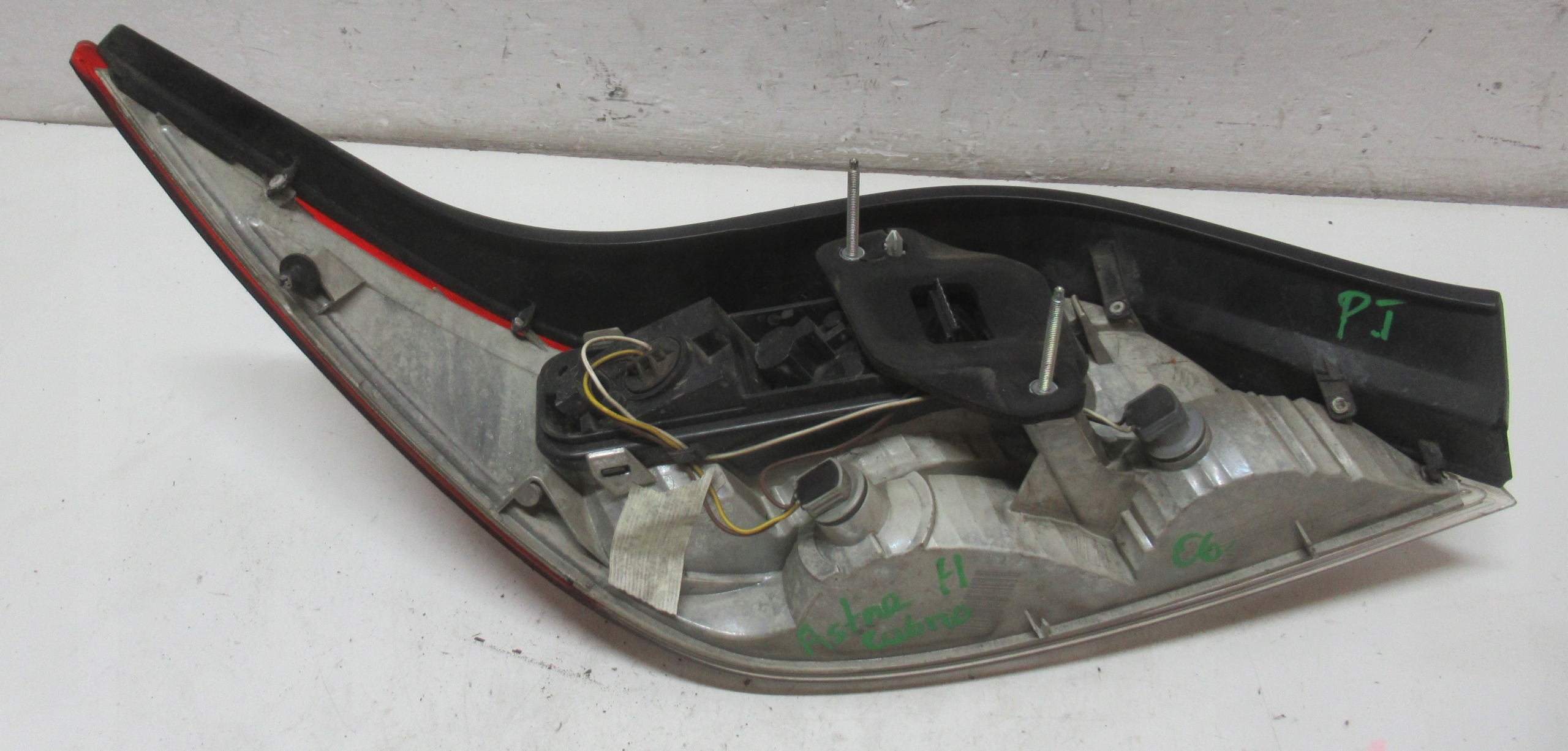 OPEL ASTRA H CABRIO 1.9 CDTI 06R light right rear part EU