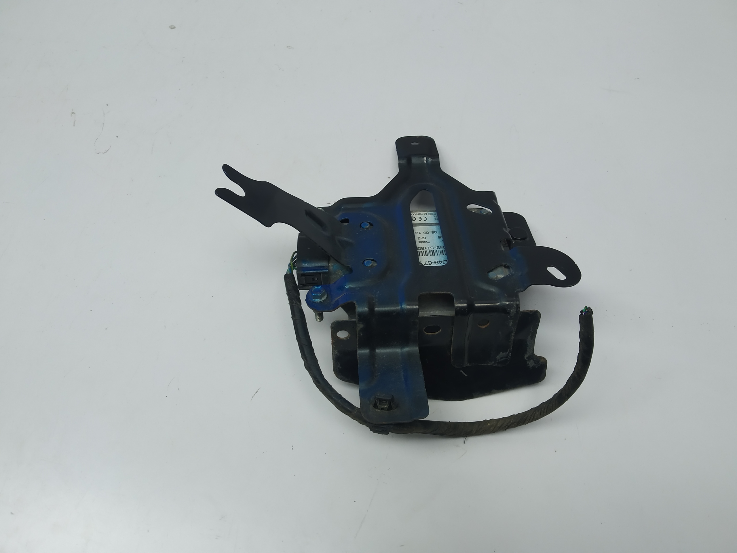 Mazda CX5 and radar sensor asystent supports martwego pola right left KD4967Y90B