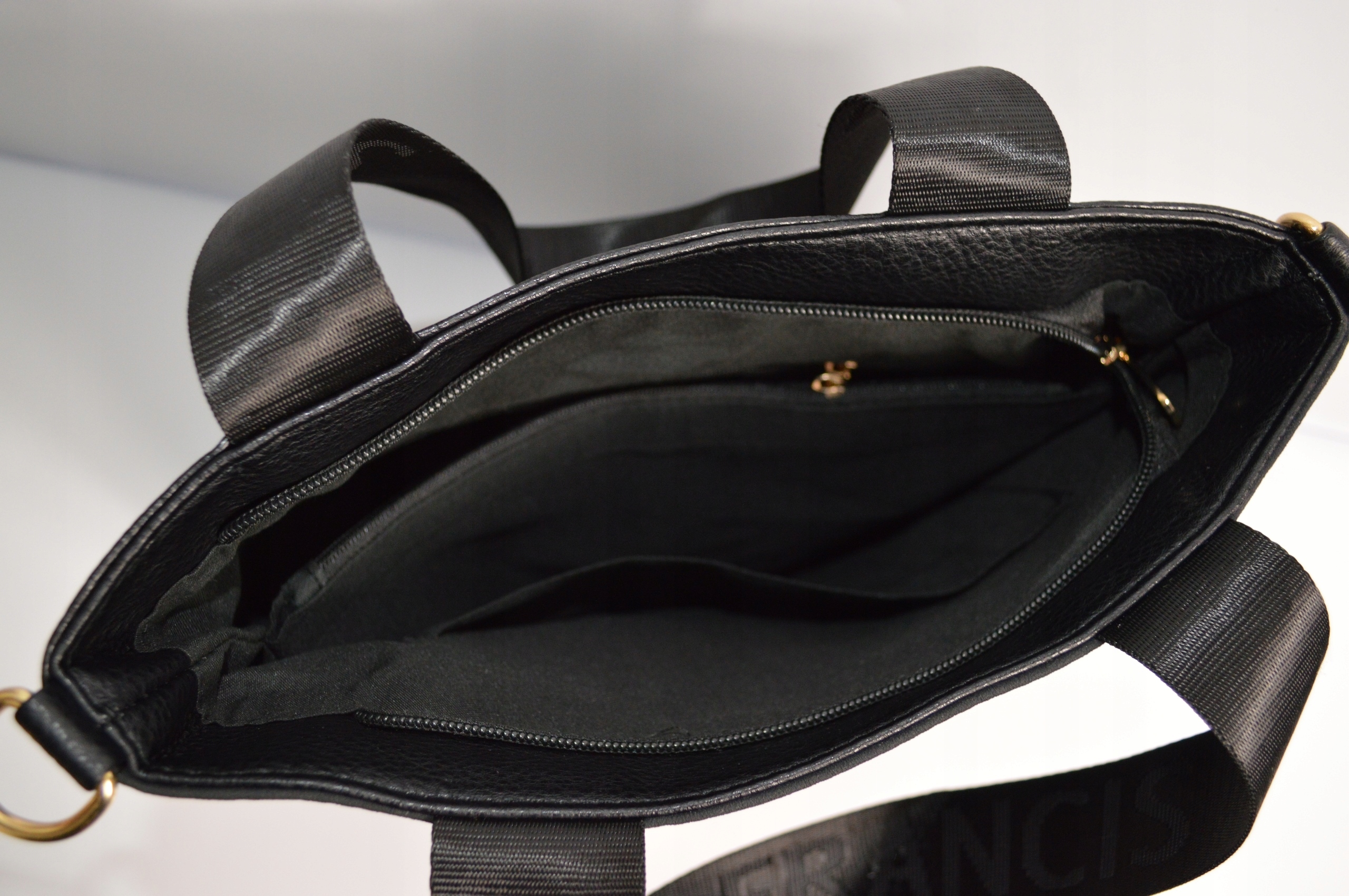 ŚREDNIA TOREBKA DAMSKA LISTONOSZKA SHOPPER DO RĘKI NA RAMIĘ Styl miejski