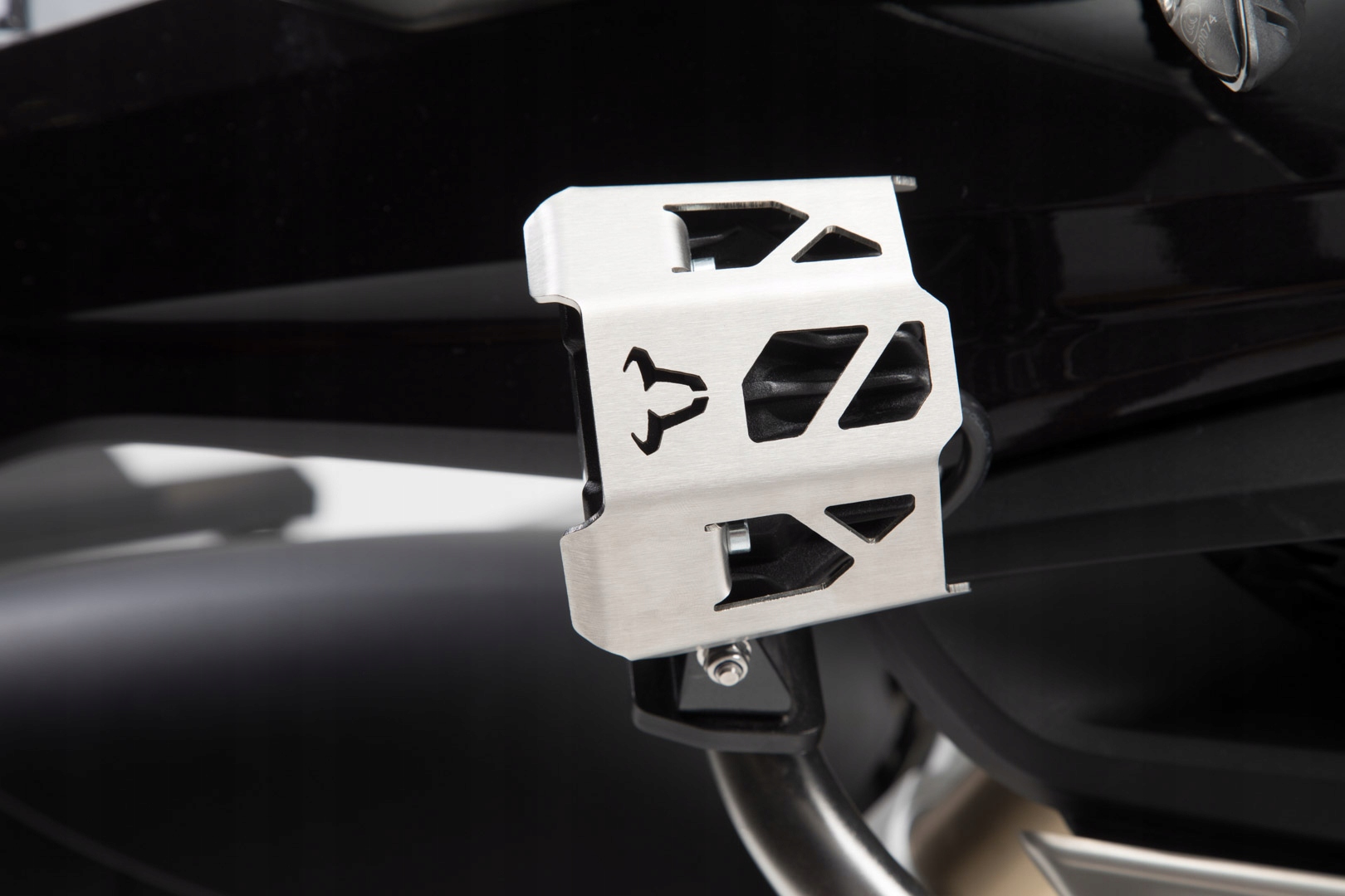 Osłona lamp EVO SW-MOTECH srebrna Producent SW-Motech