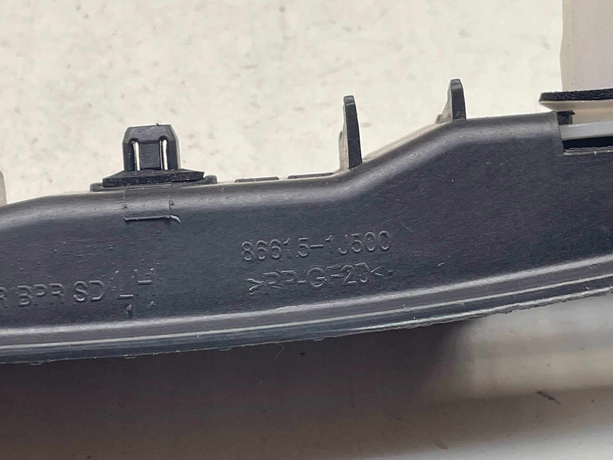 bumper bracket left rear part Hyundai i20 (PB PBT) 86615-1J500 ORYG!!
