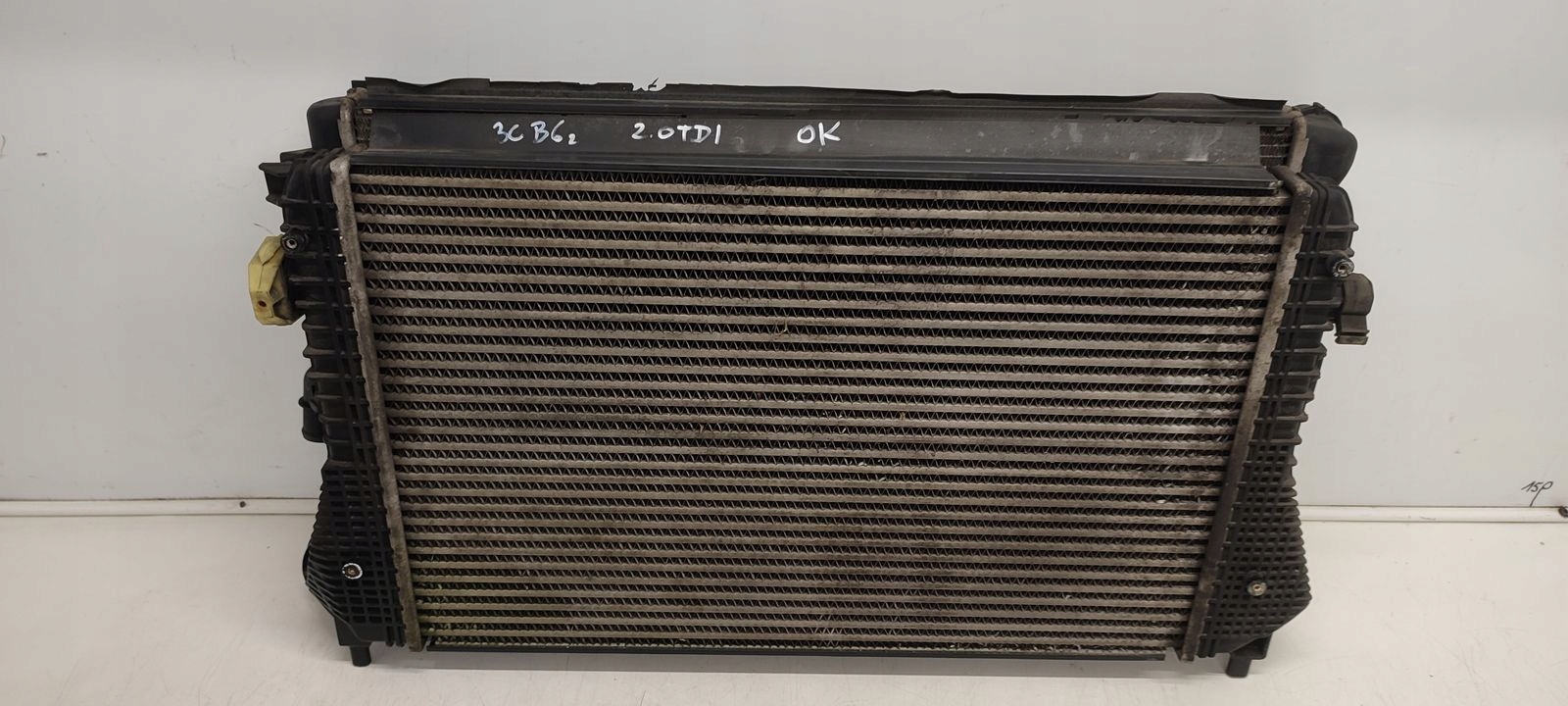 chladiče vody vzduchový ventilátor VW Passat B6 2,0 TDI CR